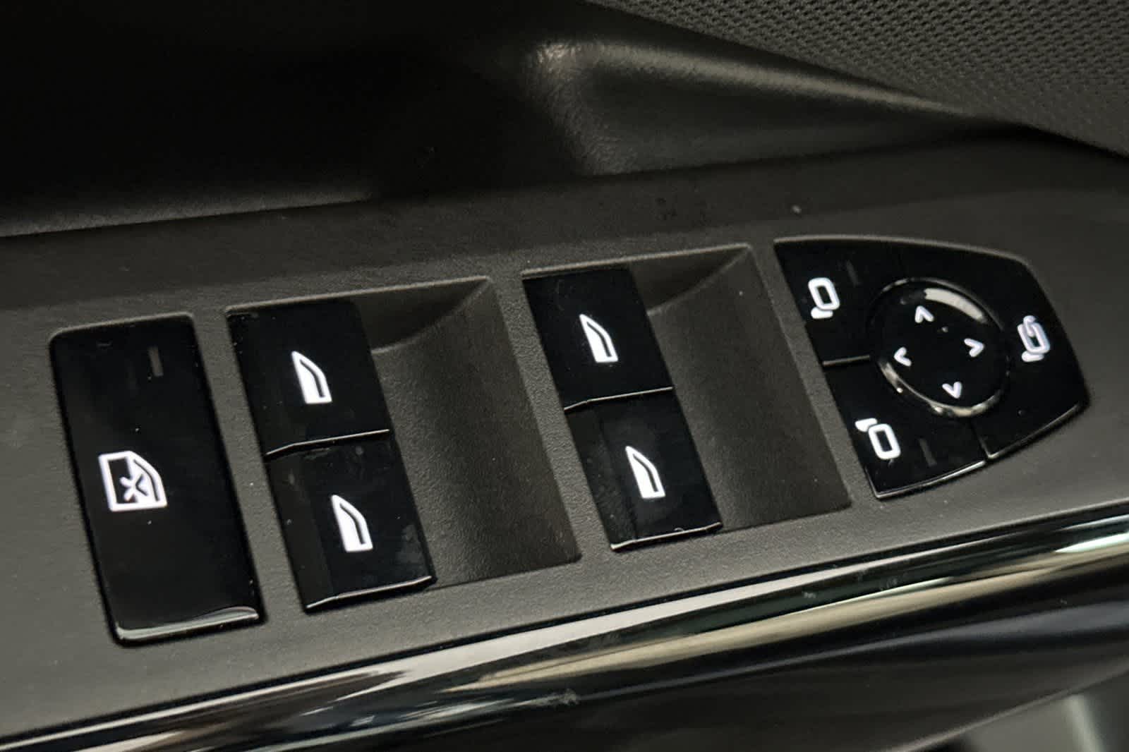 Thumbnail: 2026 BMW X3 - 13