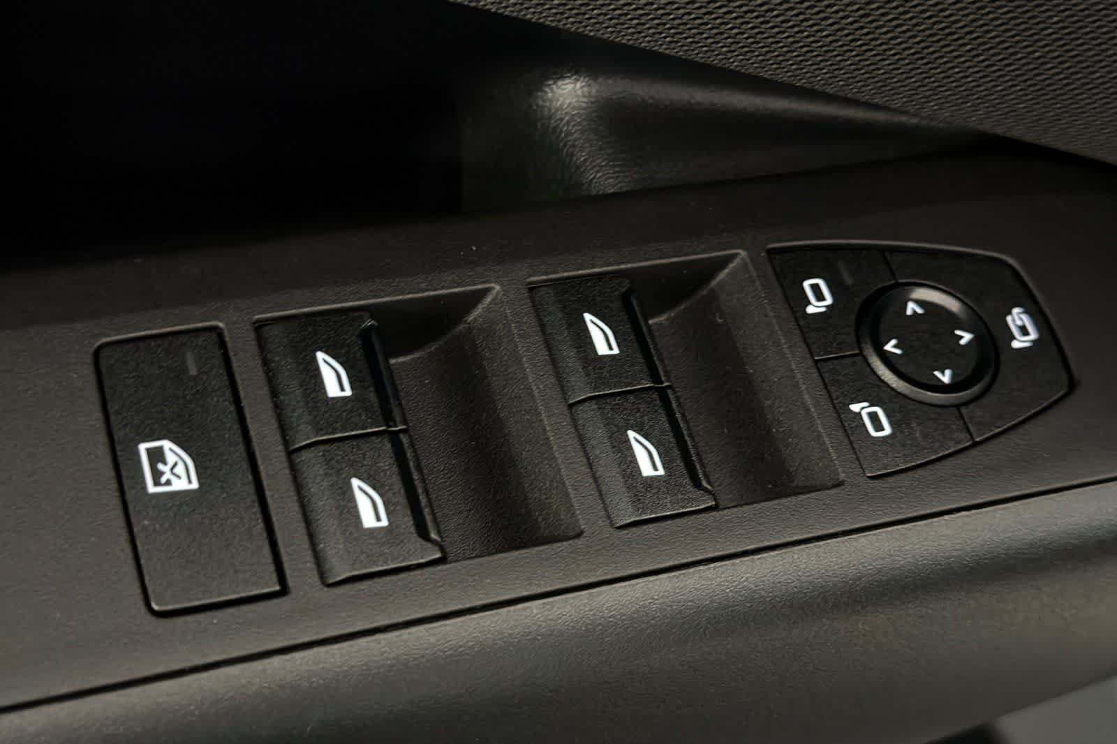 Thumbnail: 2025 BMW X3 - 13