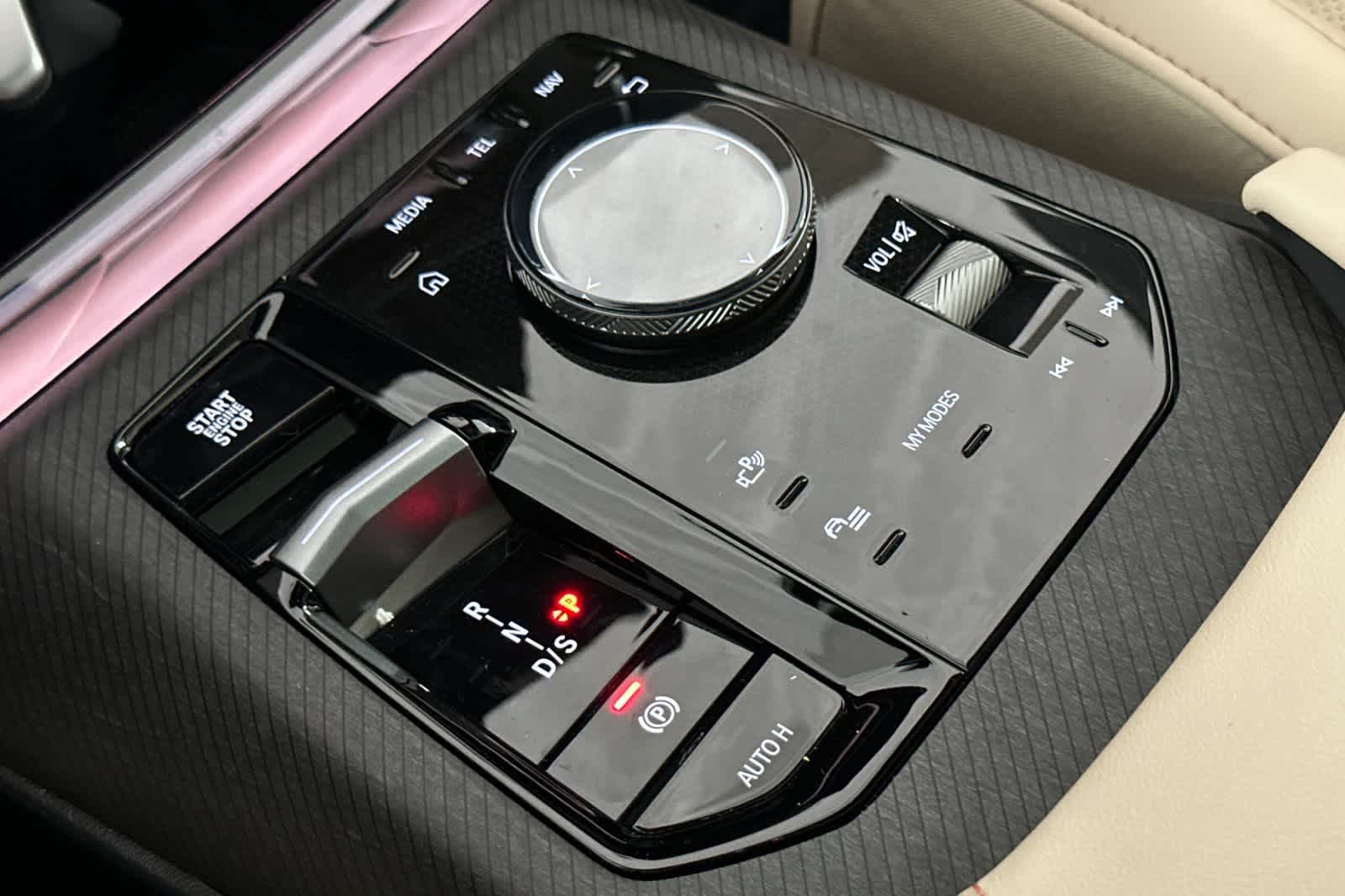 Thumbnail: 2026 BMW X3 - 22