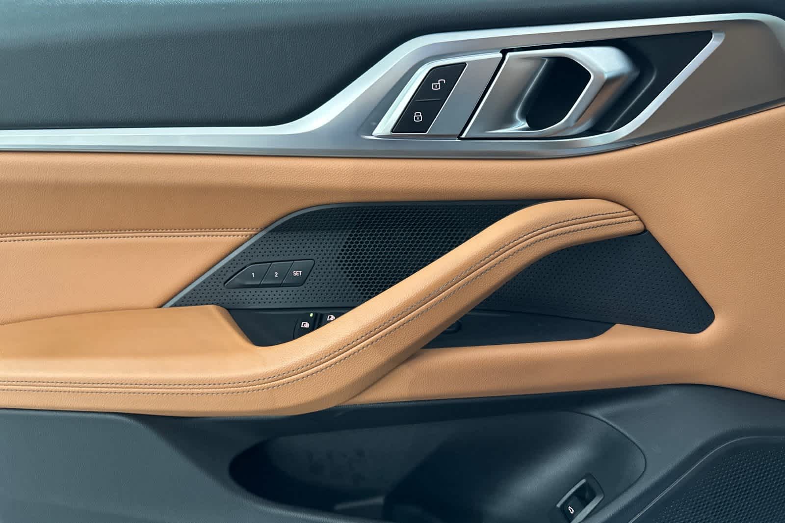Thumbnail: 2022 BMW i4 - 12