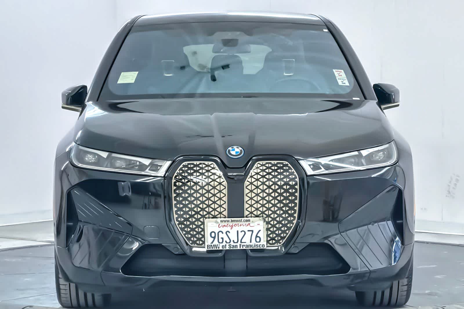 Thumbnail: 2024 BMW iX - 10
