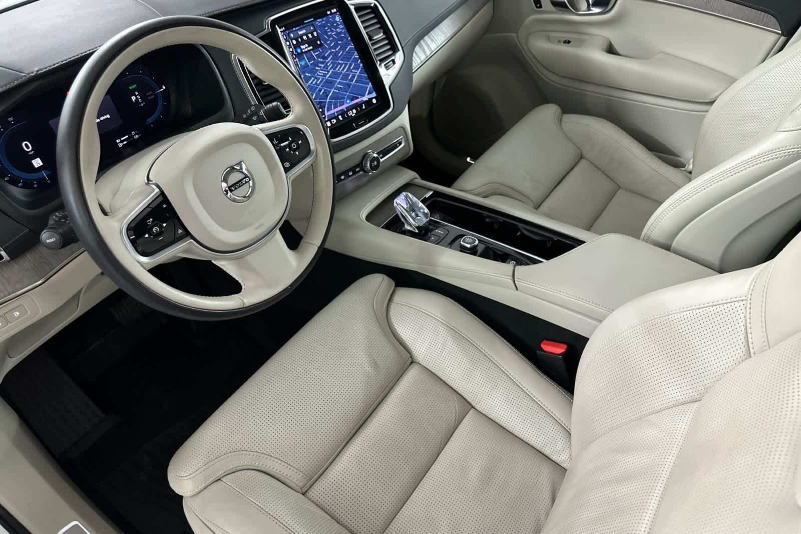 Thumbnail: 2023 Volvo XC90 - 11