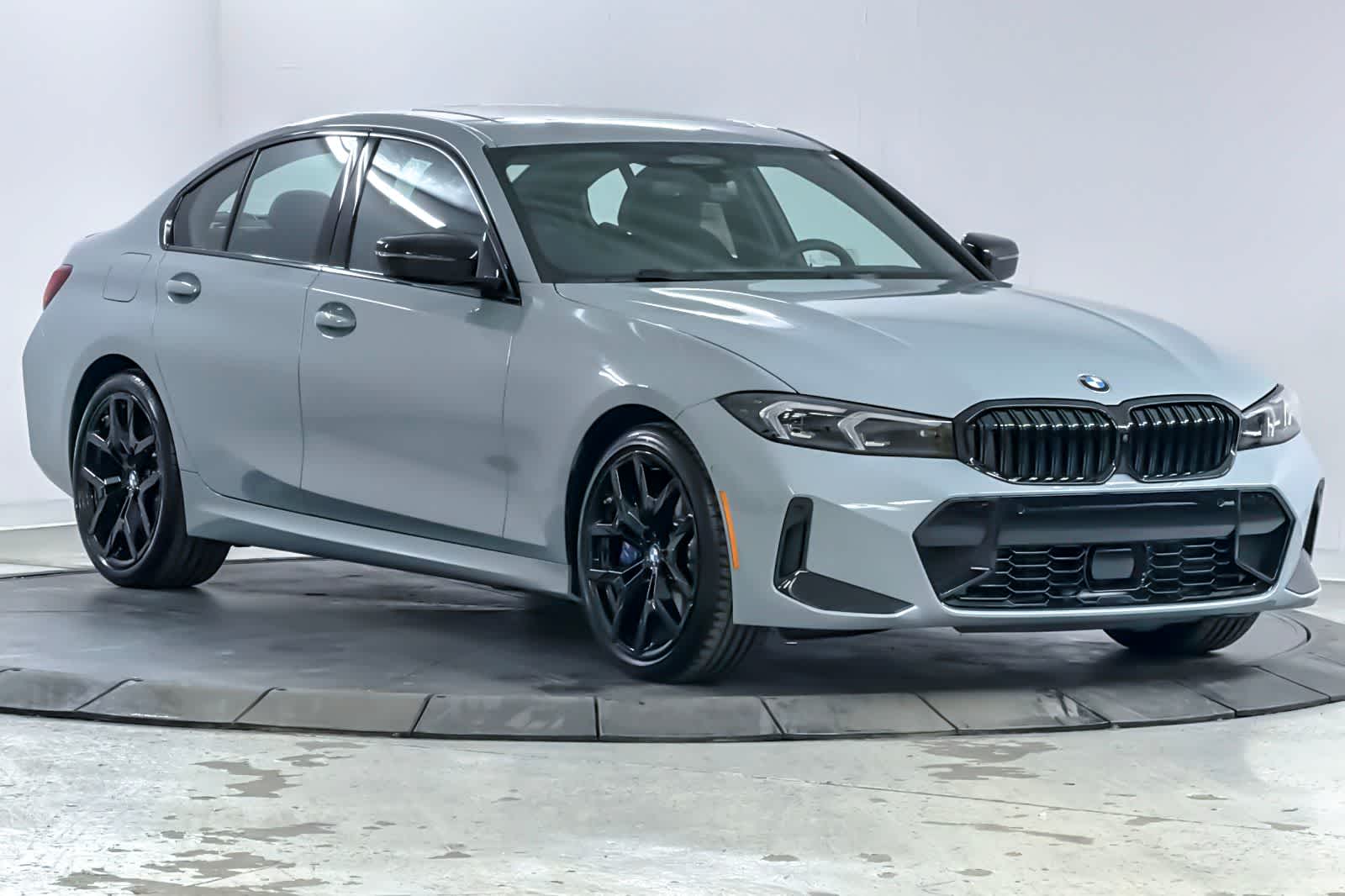 Thumbnail: 2026 BMW 3 Series - 9