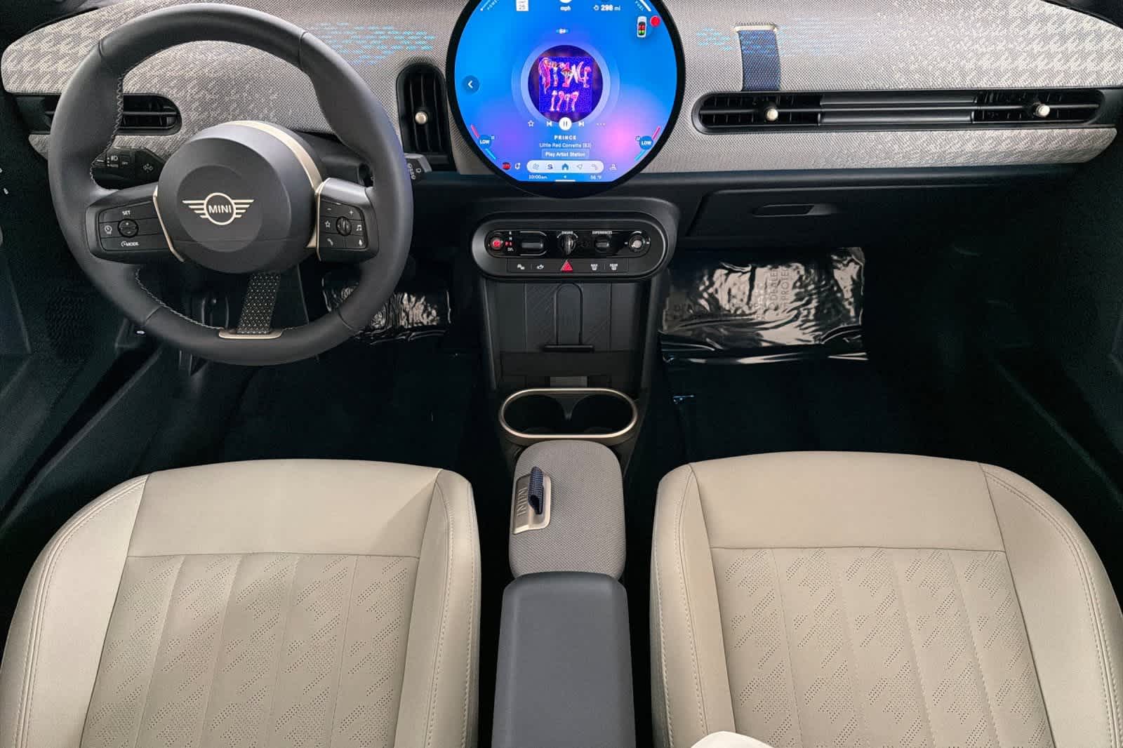 Thumbnail: 2025 MINI Cooper Hardtop - 3