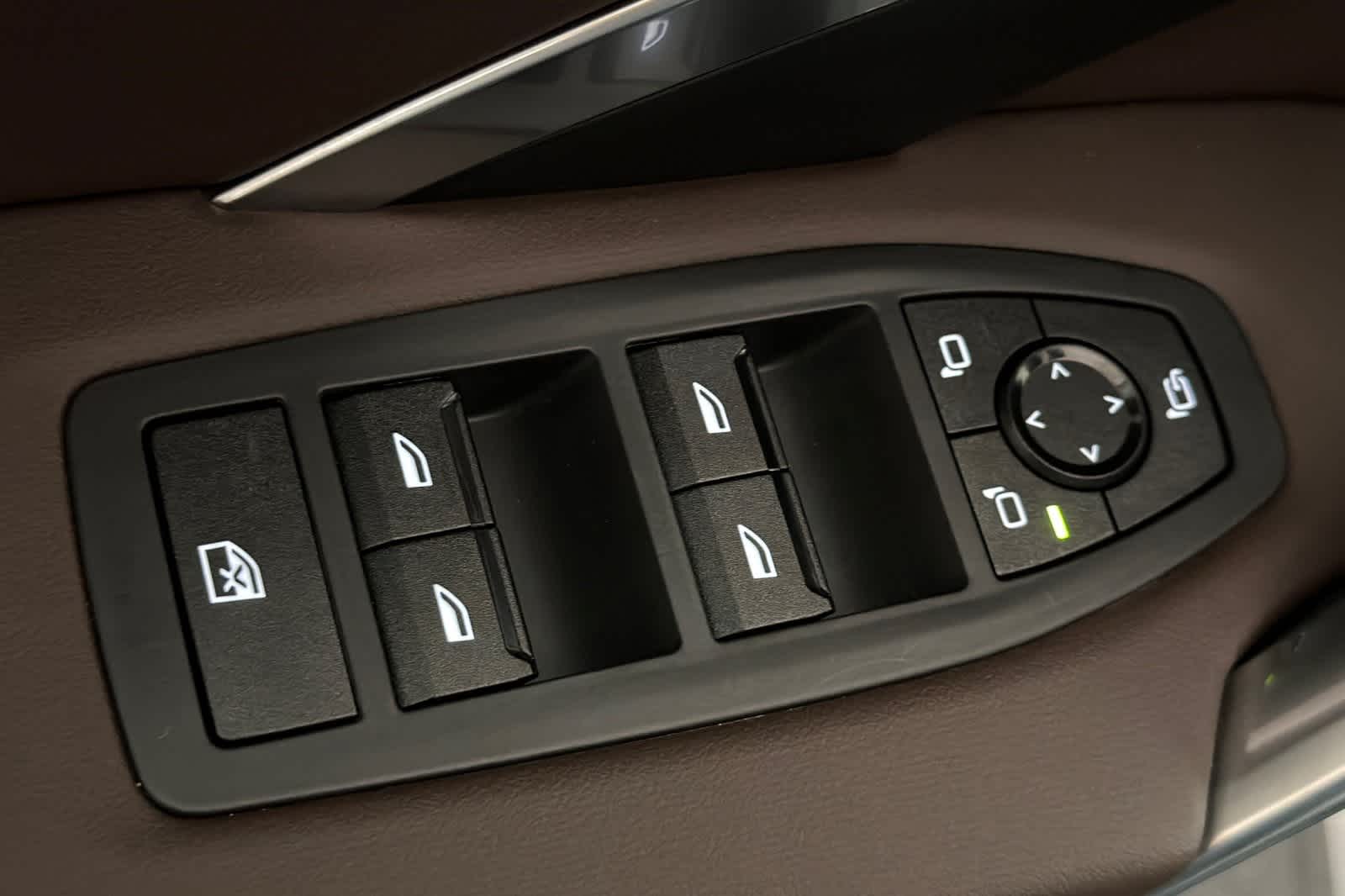 Thumbnail: 2025 BMW X1 - 13