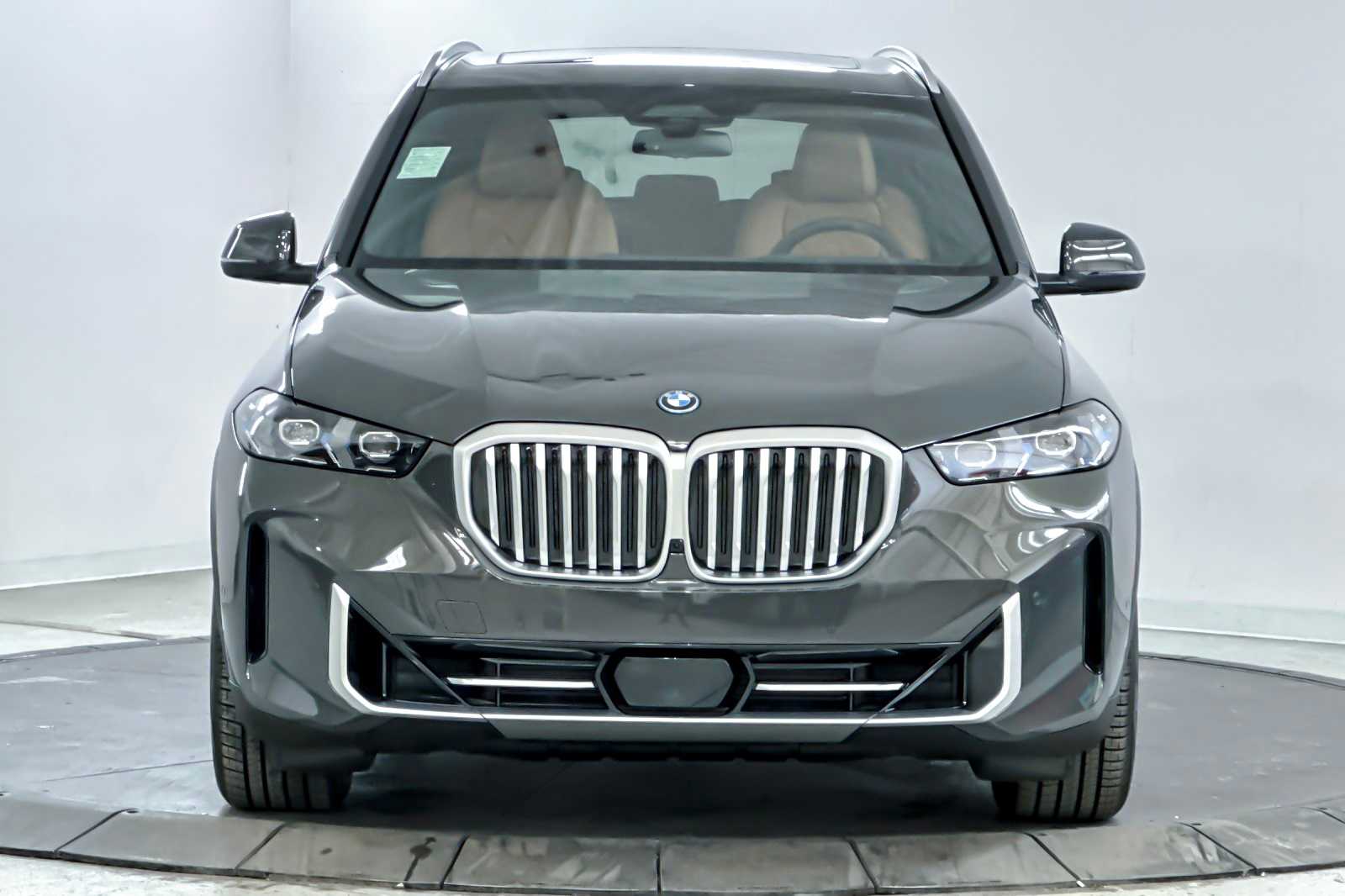 Thumbnail: 2026 BMW X5 - 10