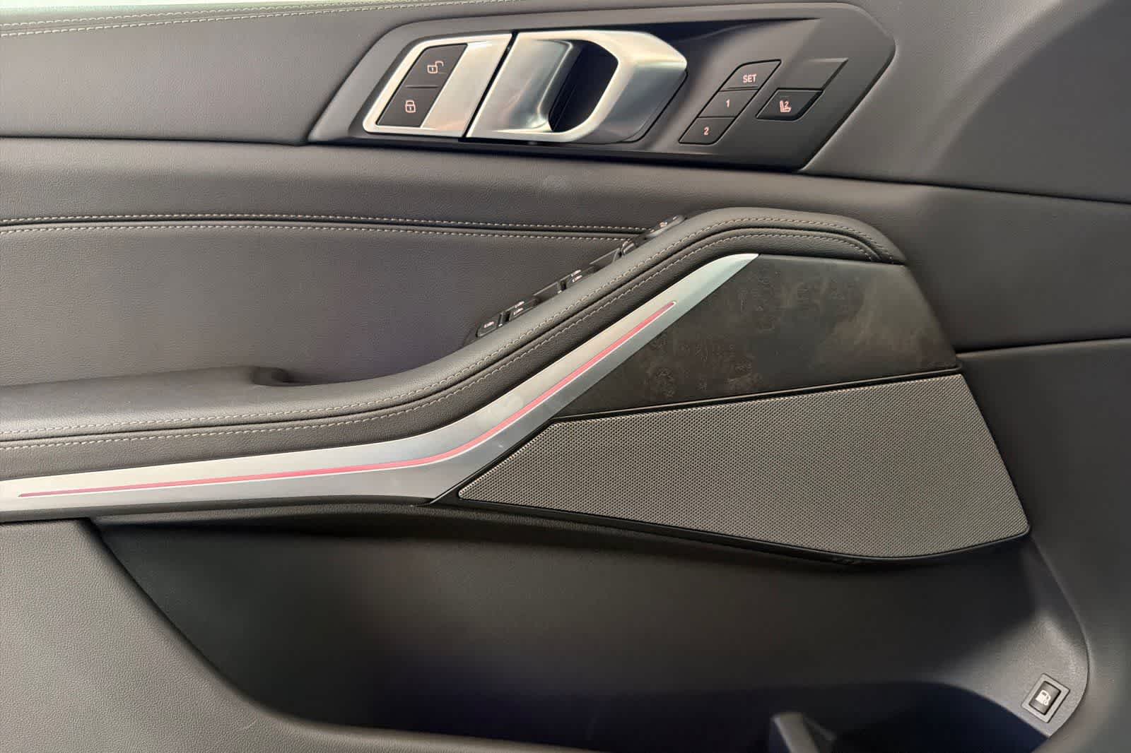 Thumbnail: 2026 BMW X5 - 12
