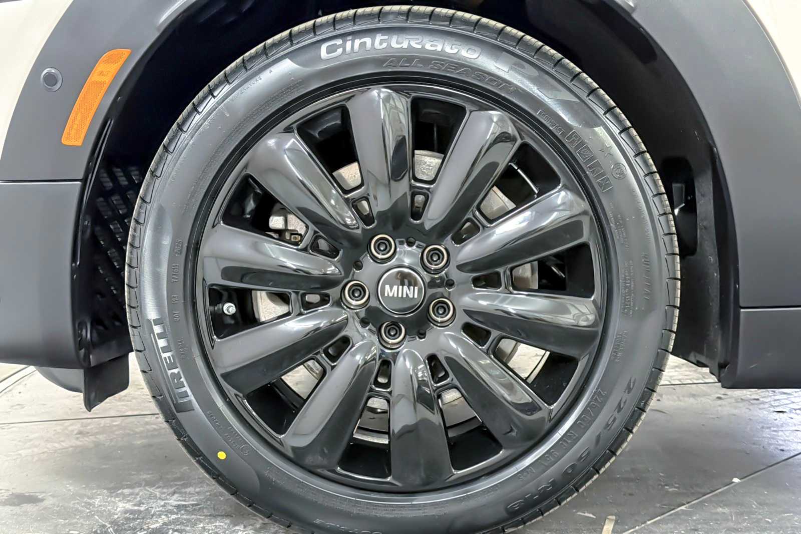 Thumbnail: 2023 MINI Cooper Countryman - 27