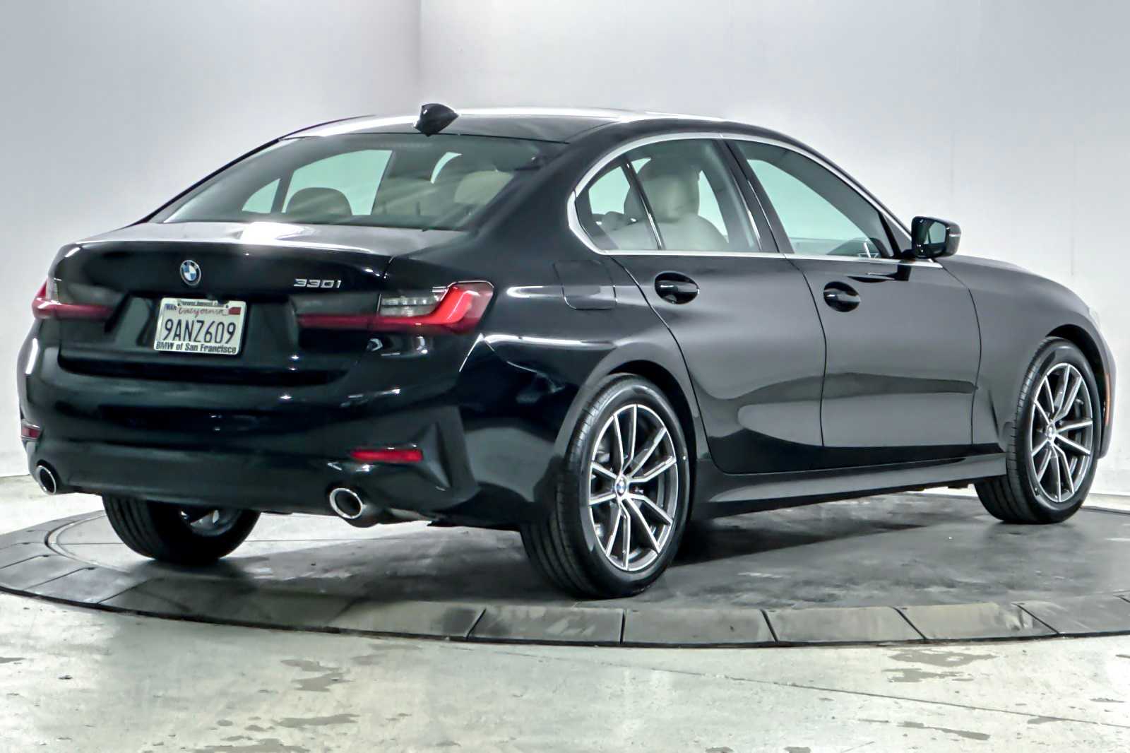 Thumbnail: 2022 BMW 3 Series - 2