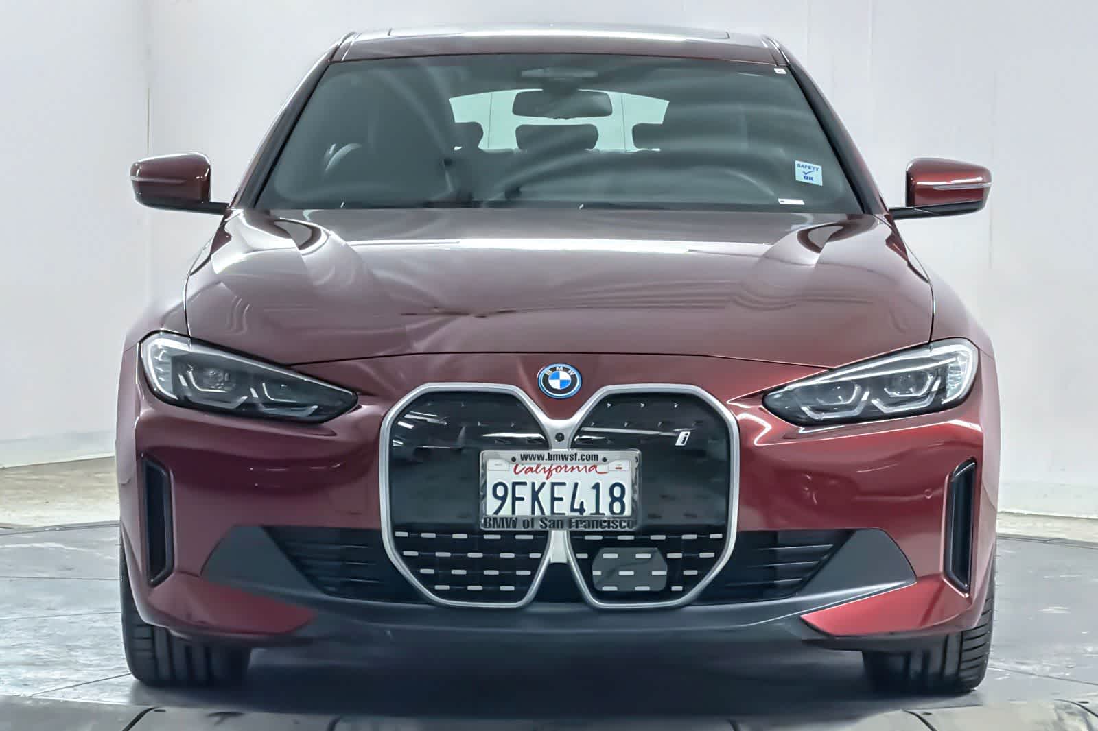 Thumbnail: 2023 BMW i4 - 10