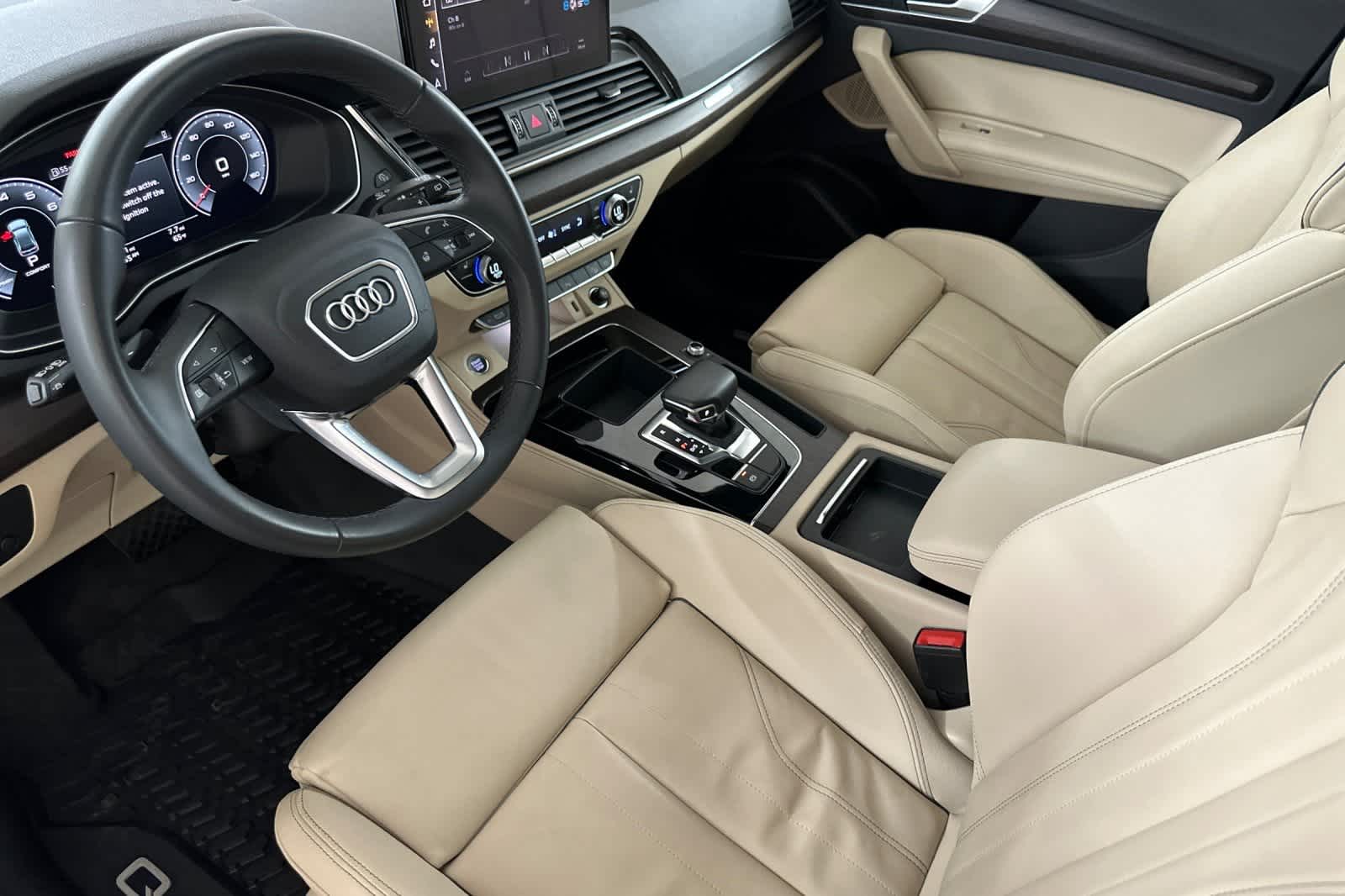Thumbnail: 2022 Audi Q5 - 11