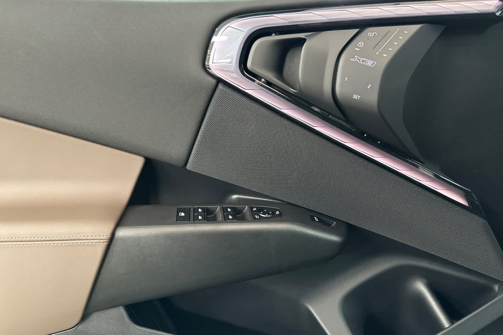 Thumbnail: 2025 BMW X3 - 12