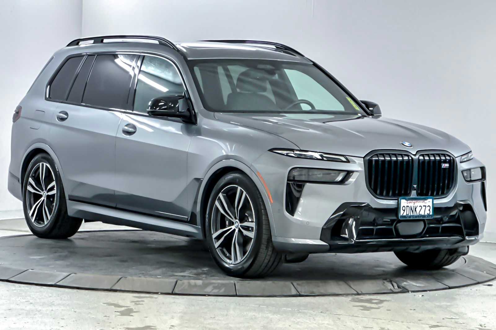 Thumbnail: 2023 BMW X7 - 9