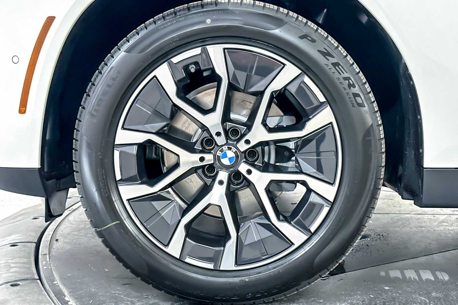 Thumbnail: 2026 BMW X3 - 25