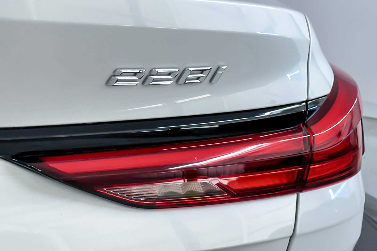 Thumbnail: 2023 BMW 2 Series - 27