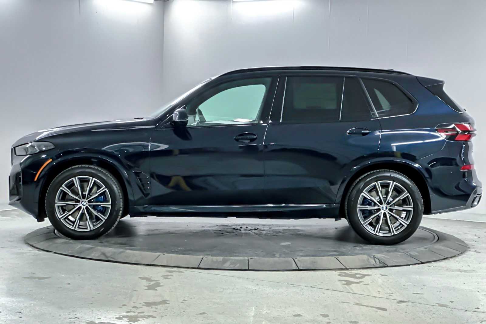 Thumbnail: 2026 BMW X5 - 5