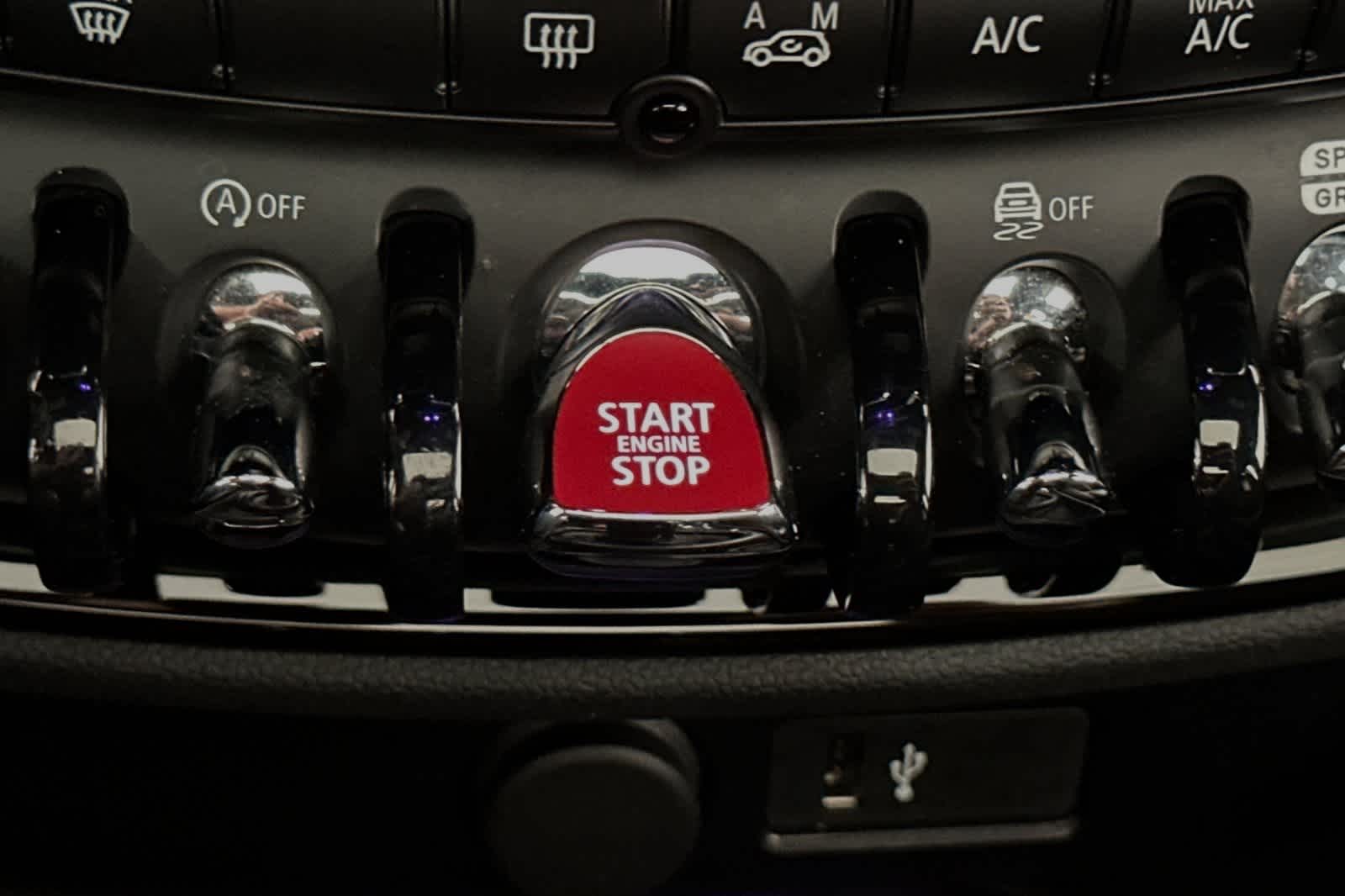 Thumbnail: 2020 MINI Cooper Clubman - 23