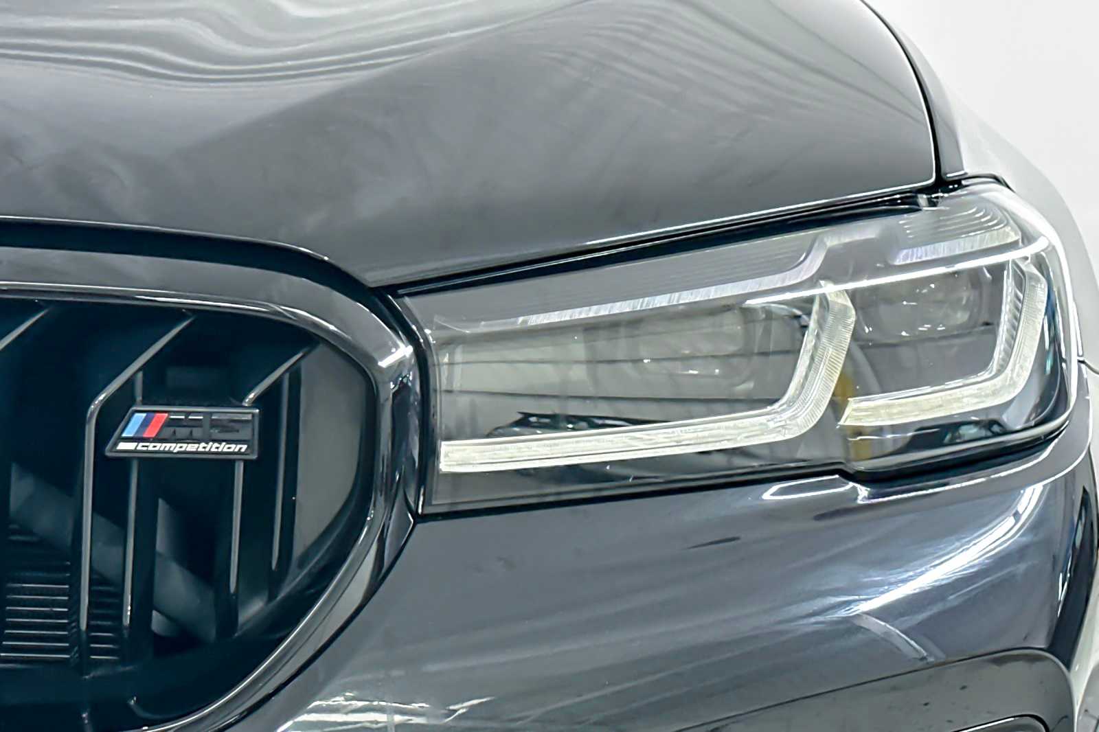 Thumbnail: 2023 BMW M5 - 27