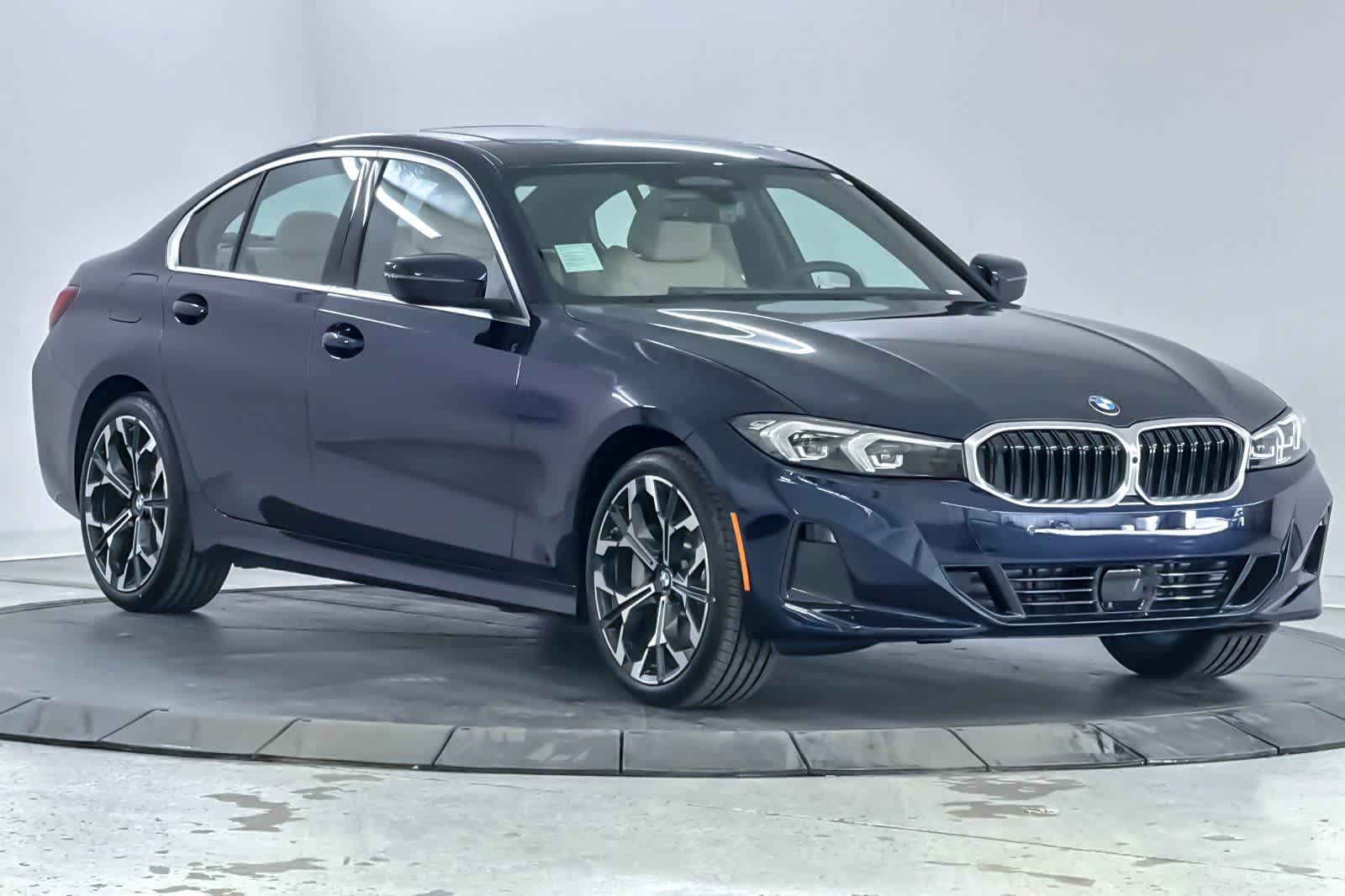 Thumbnail: 2026 BMW 3 Series - 9