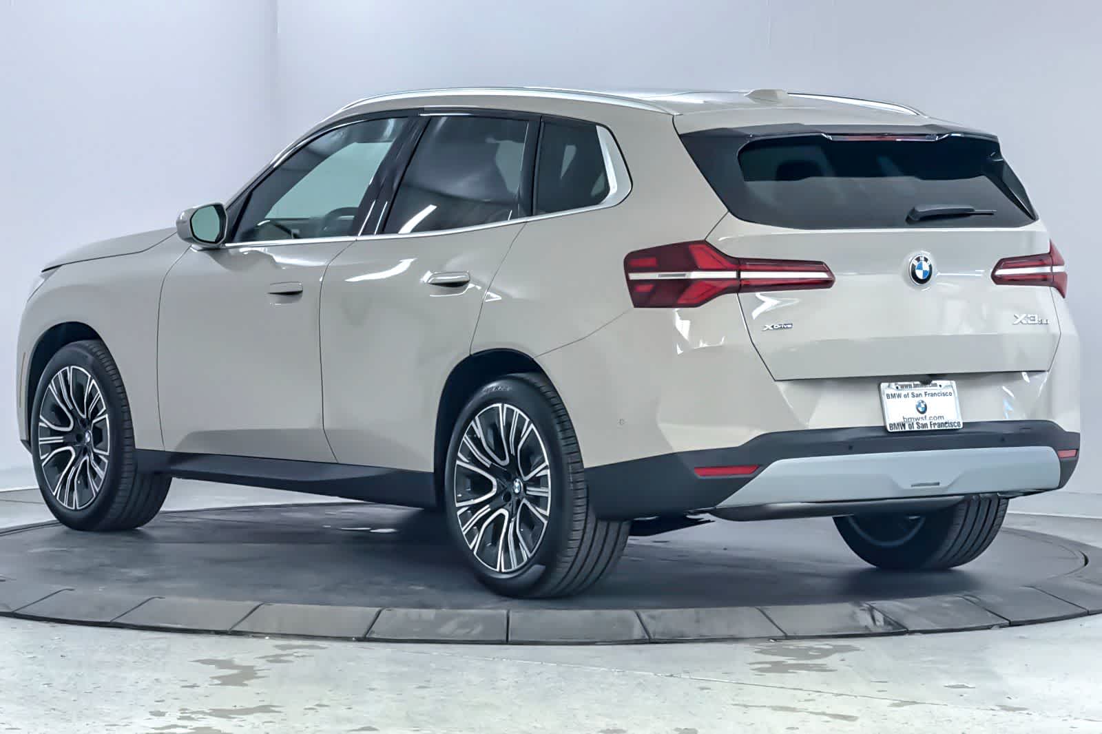 Thumbnail: 2026 BMW X3 - 6