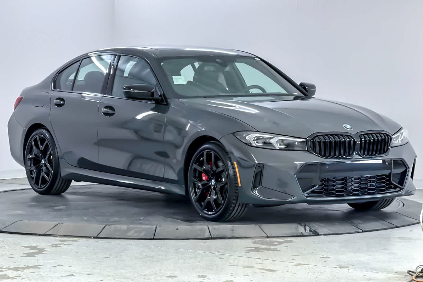 Thumbnail: 2026 BMW 3 Series - 9
