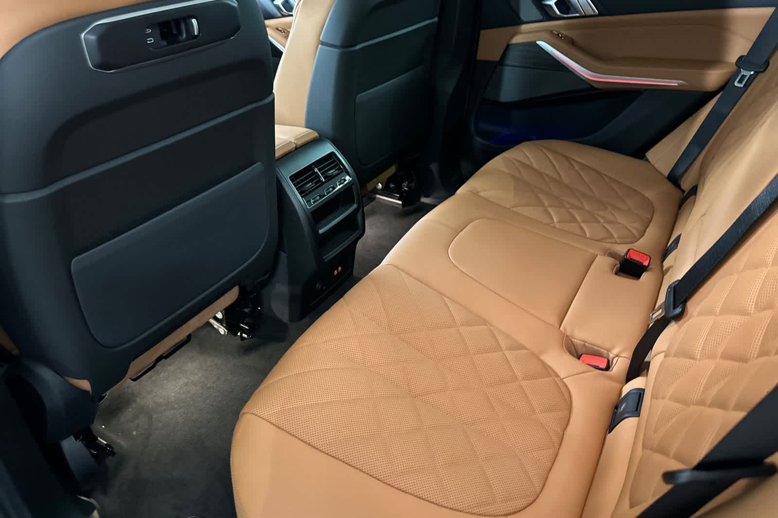 Thumbnail: 2026 BMW X5 - 4