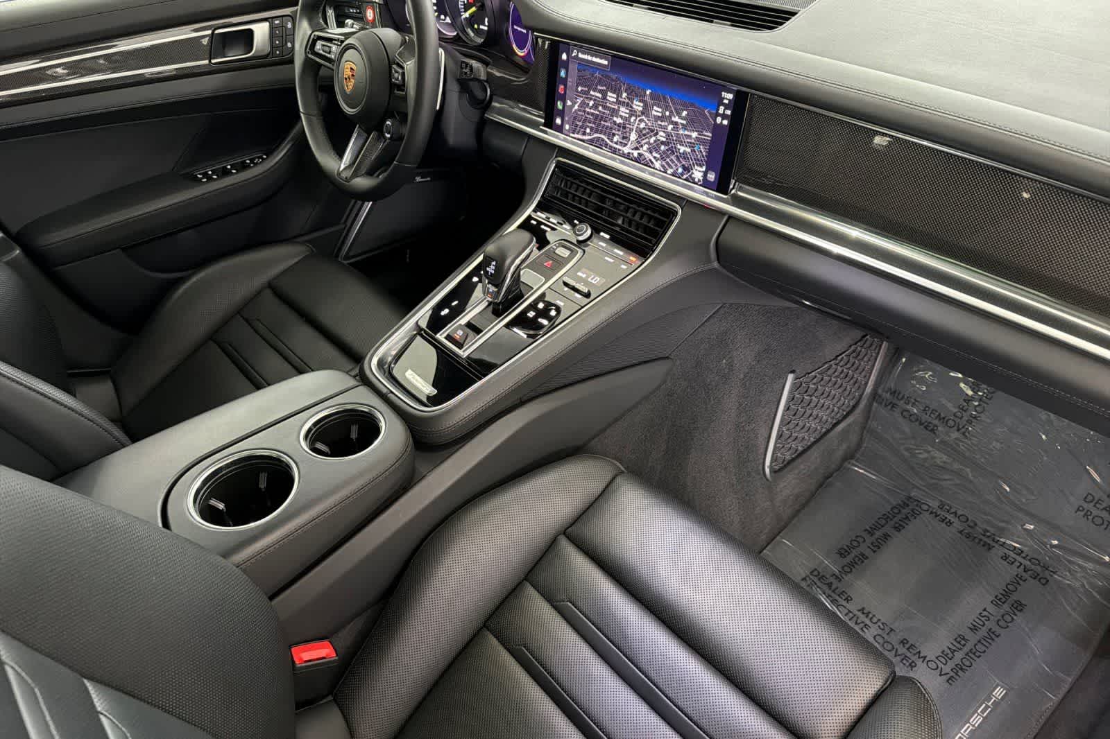 Thumbnail: 2022 Porsche Panamera - 15