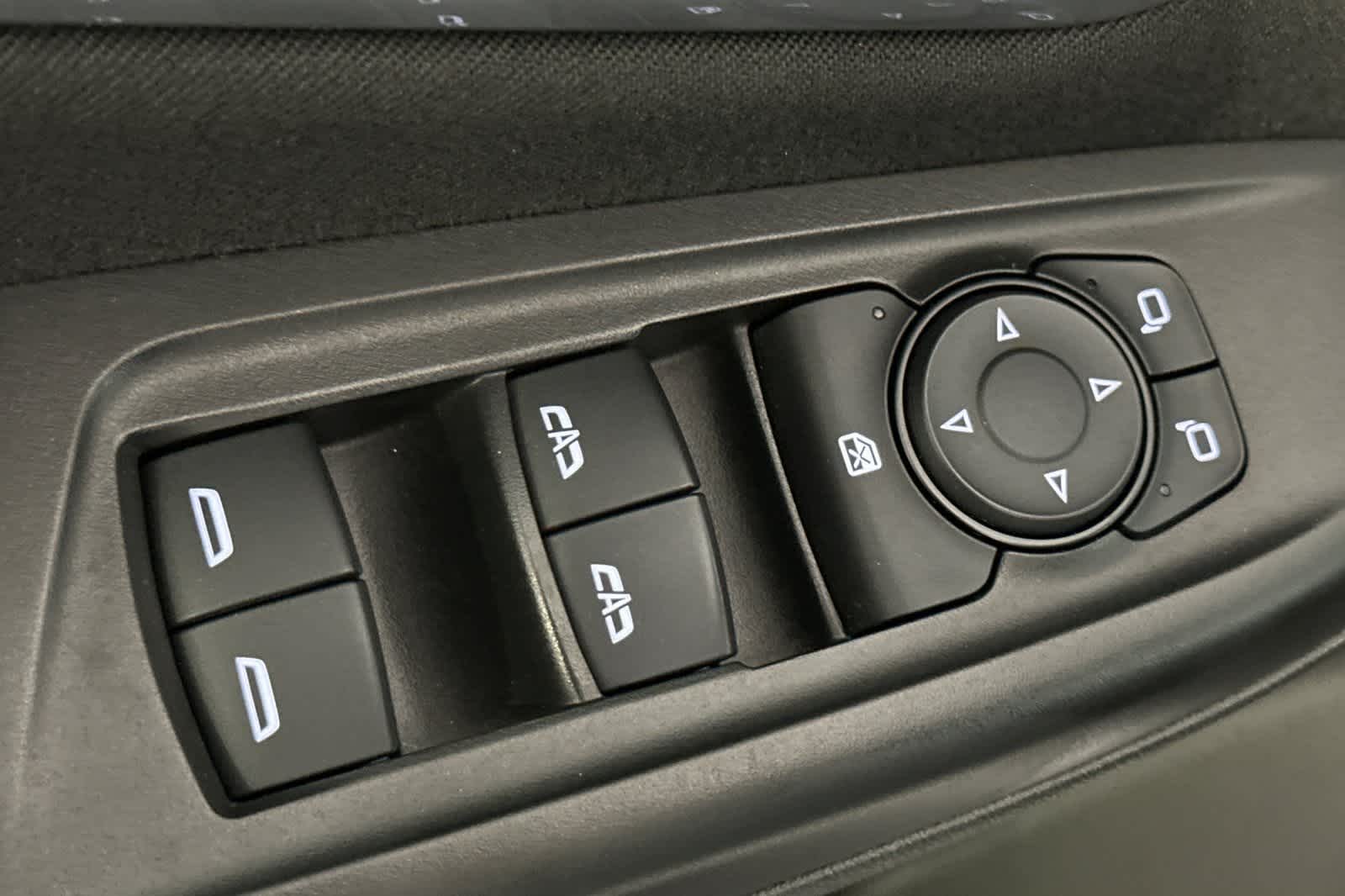 2023 Chevrolet Bolt EUV LT 13