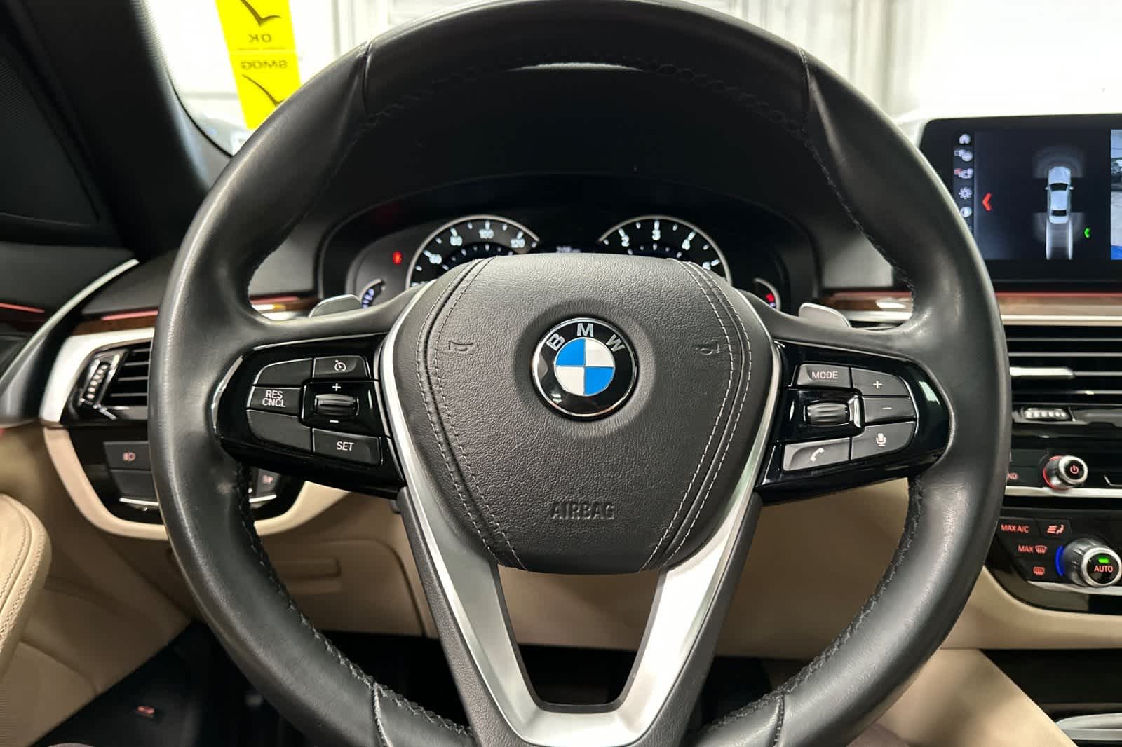 2017 BMW 5 Series 540i 22