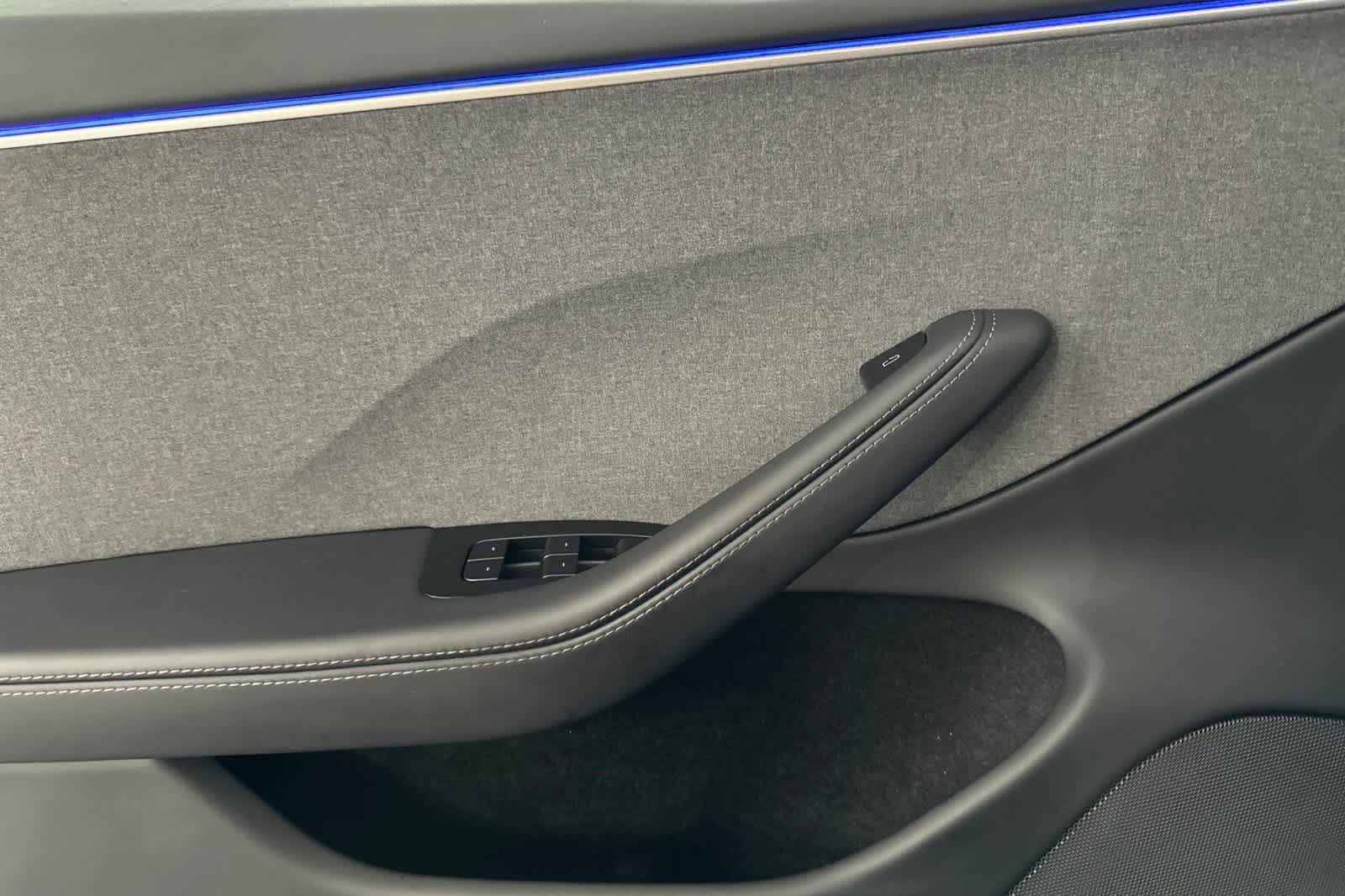 Thumbnail: 2024 Tesla Model 3 - 12