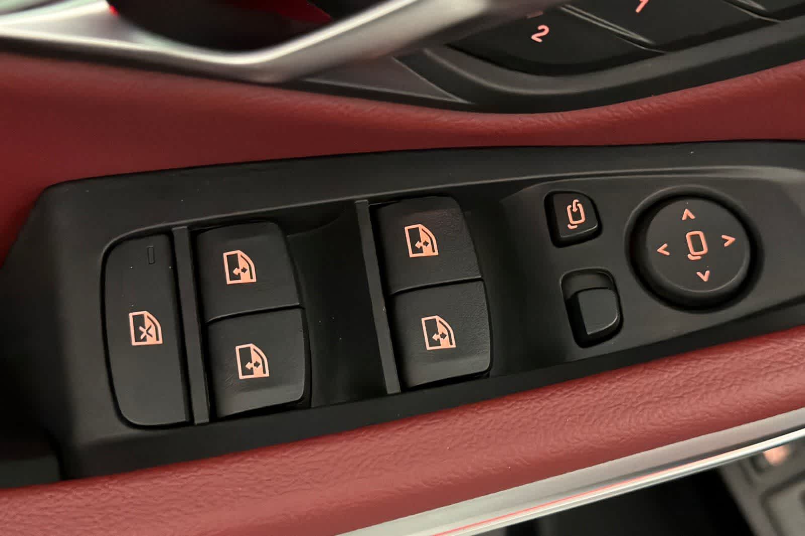 Thumbnail: 2023 BMW 3 Series - 13