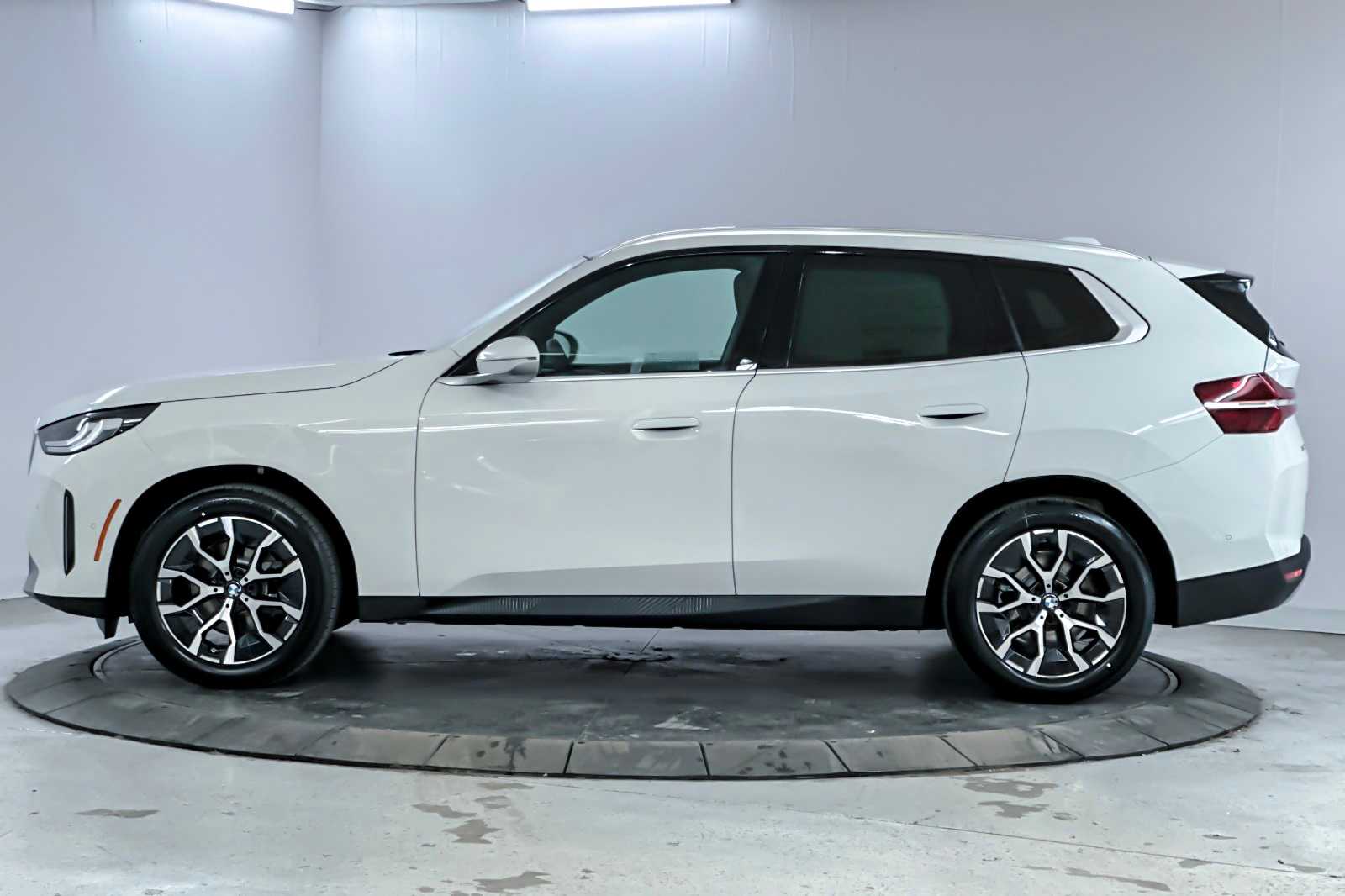 Thumbnail: 2026 BMW X3 - 5