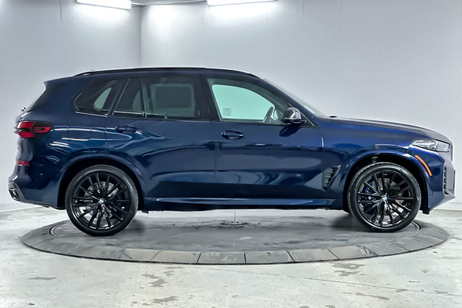 Thumbnail: 2026 BMW X5 - 8
