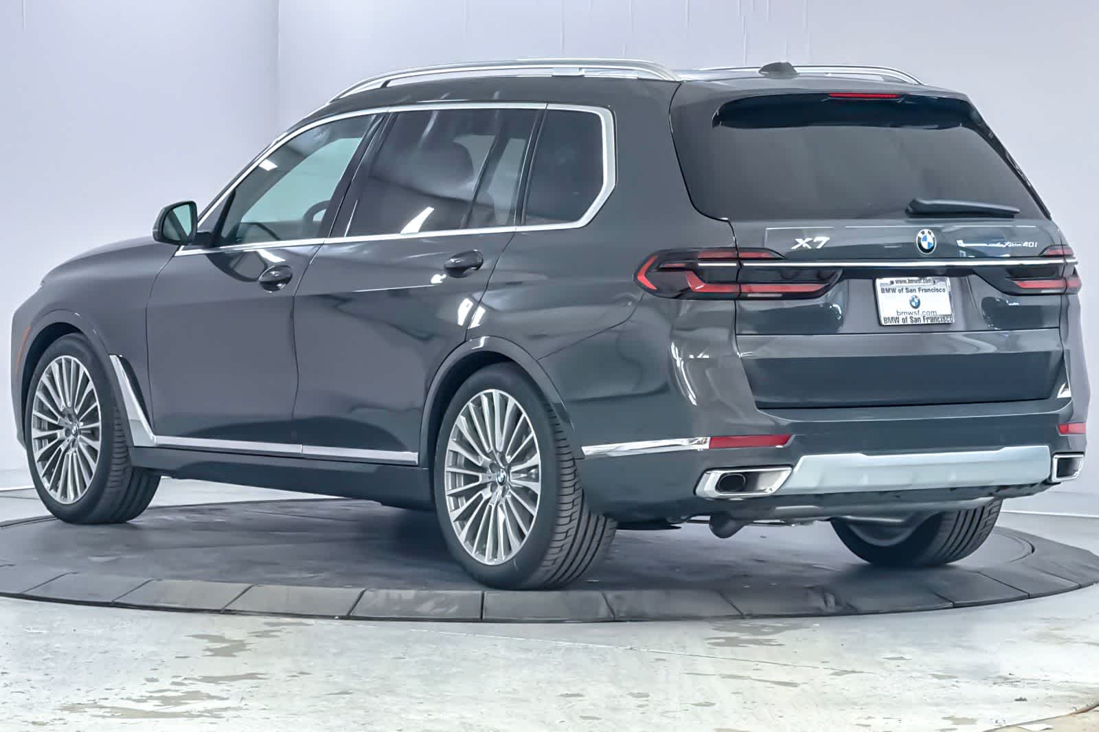 Thumbnail: 2026 BMW X7 - 6