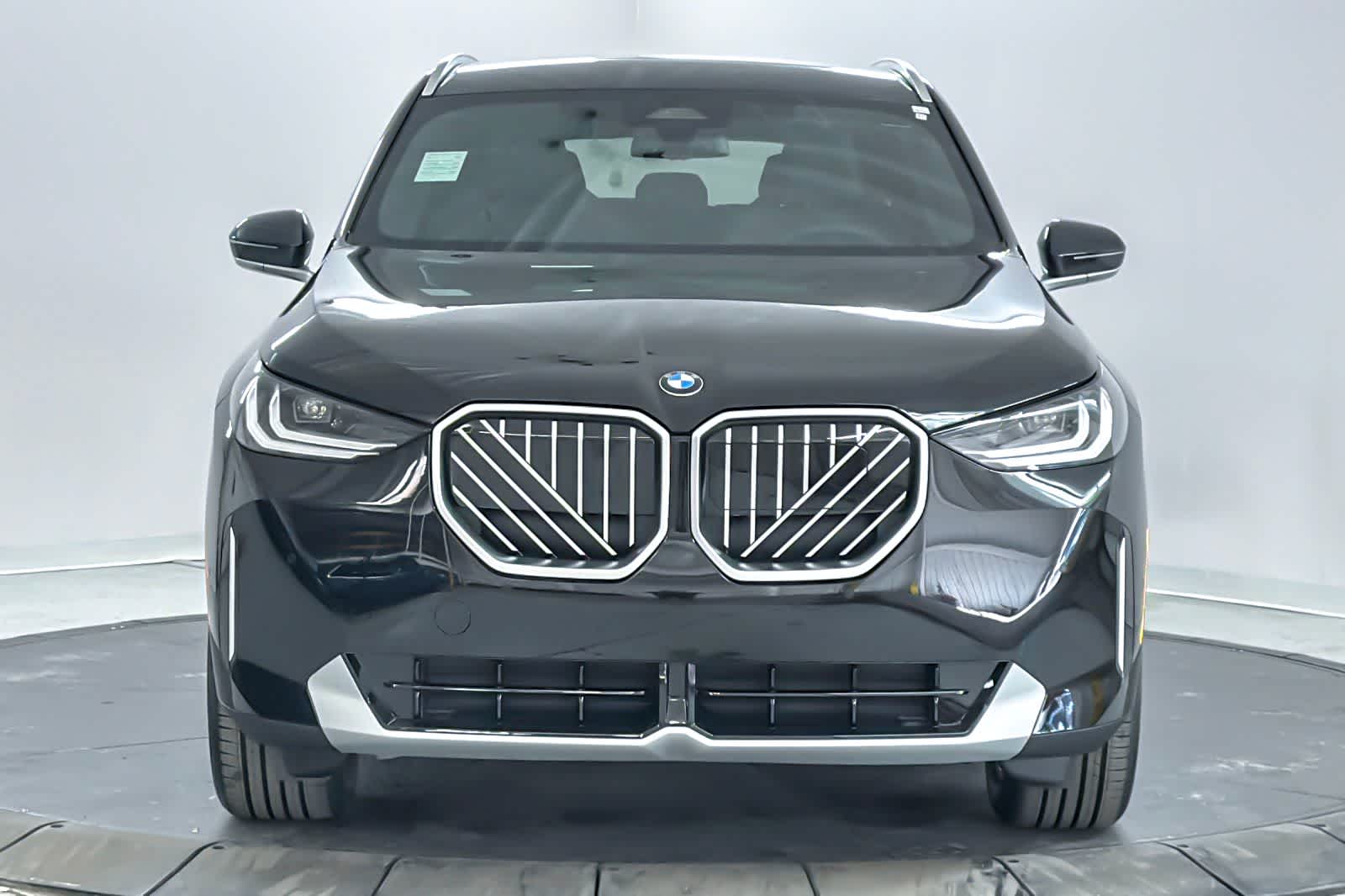 Thumbnail: 2026 BMW X3 - 10
