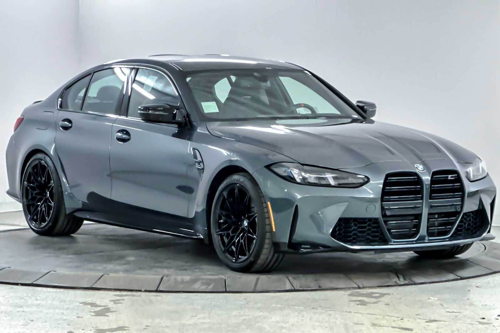 Thumbnail: 2025 BMW M3 - 9
