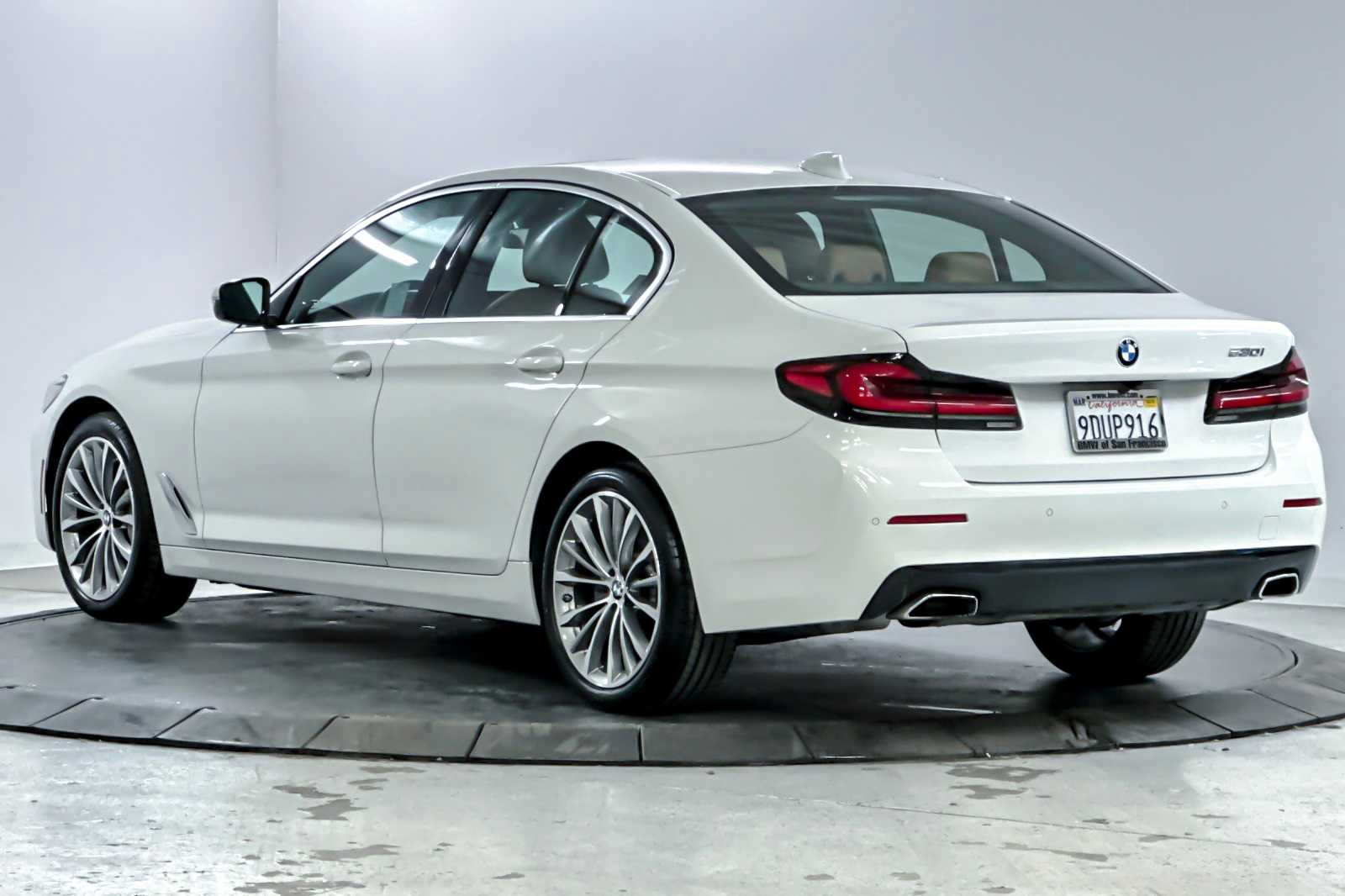 Thumbnail: 2023 BMW 5 Series - 6