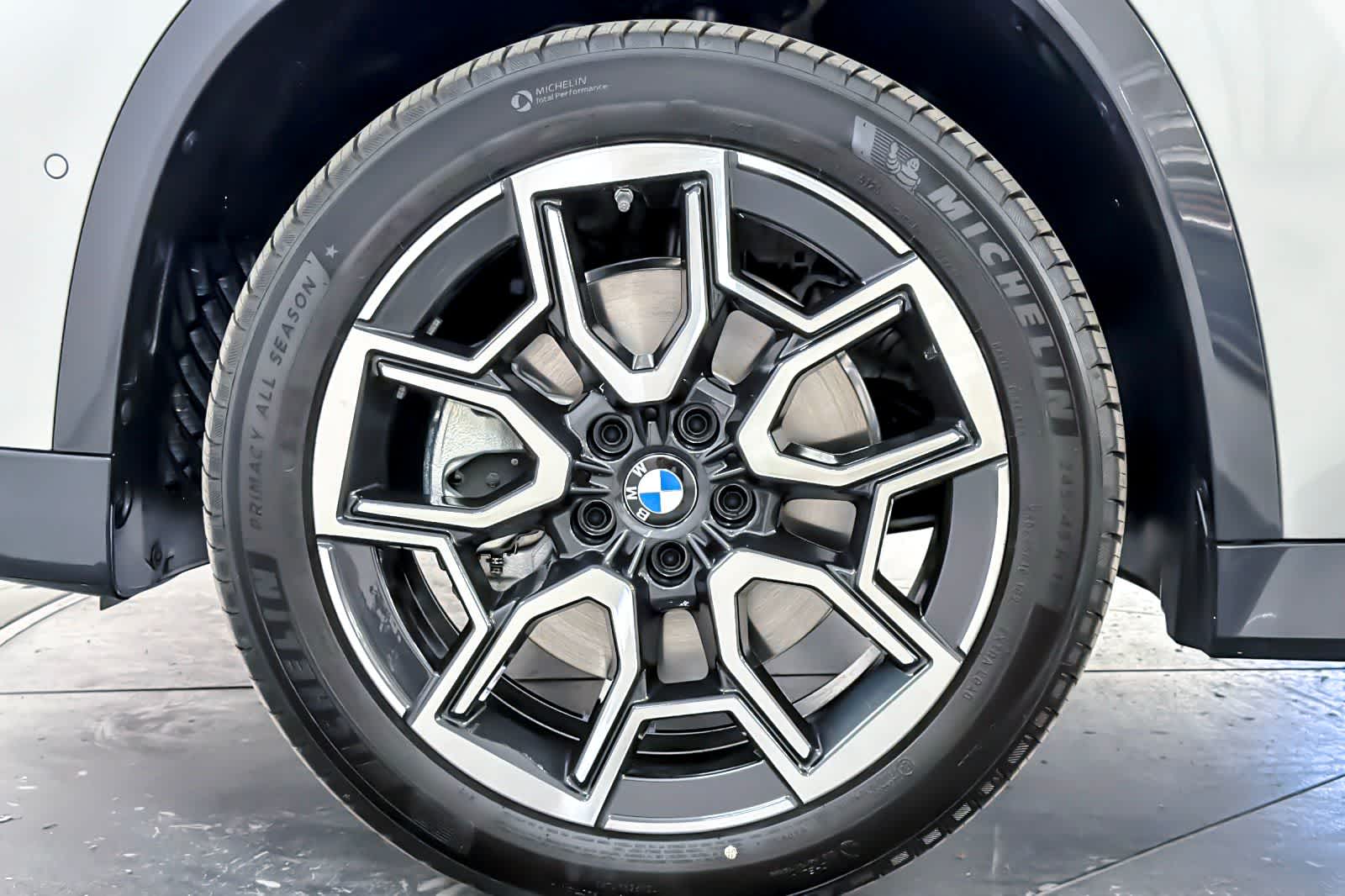 Thumbnail: 2026 BMW X1 - 25
