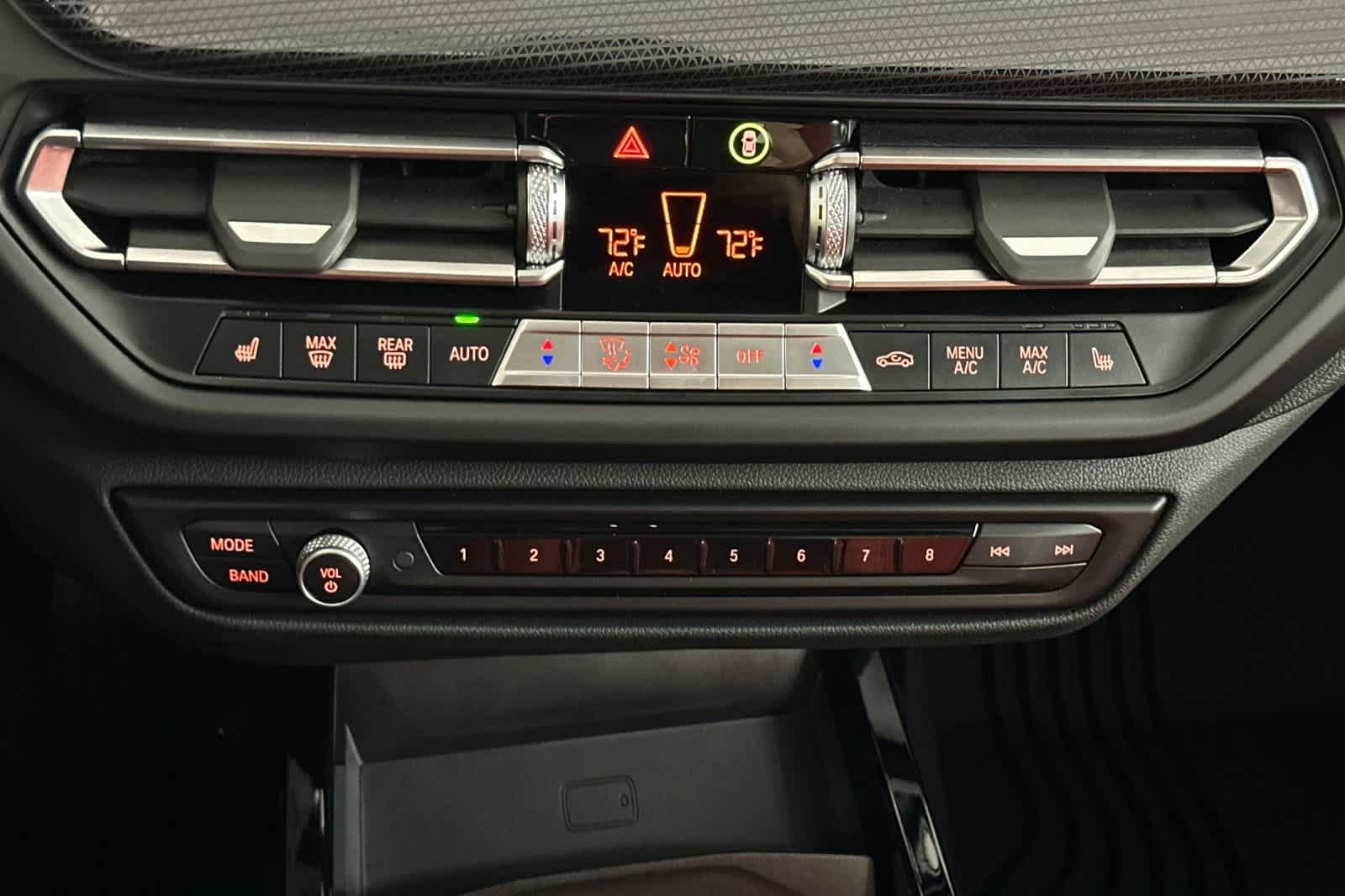 Thumbnail: 2024 BMW 2 Series - 20