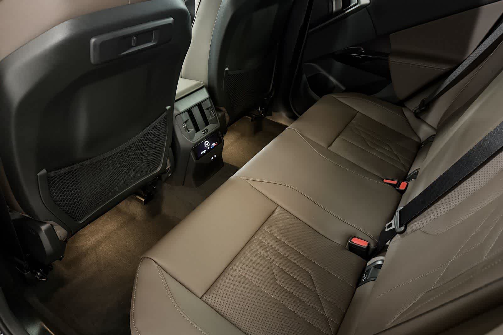 Thumbnail: 2026 BMW X3 - 4