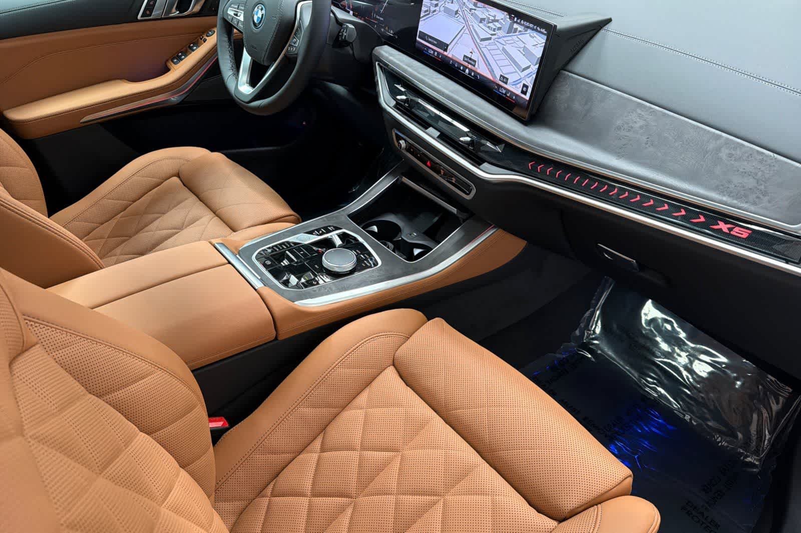 Thumbnail: 2026 BMW X5 - 16
