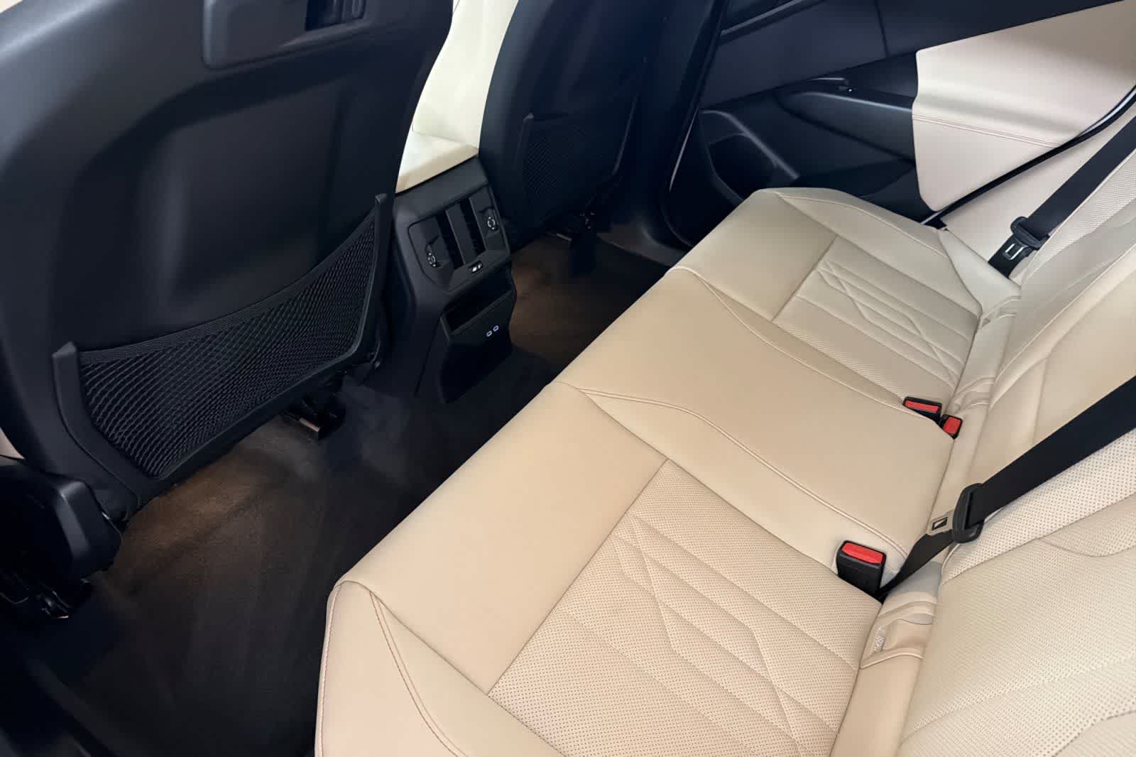 Thumbnail: 2026 BMW X3 - 4