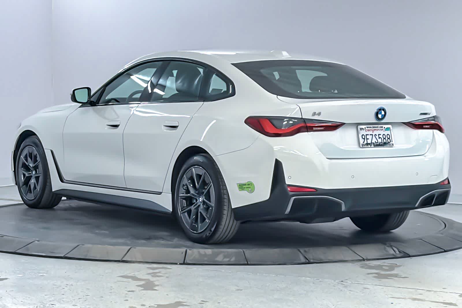 Thumbnail: 2023 BMW i4 - 6