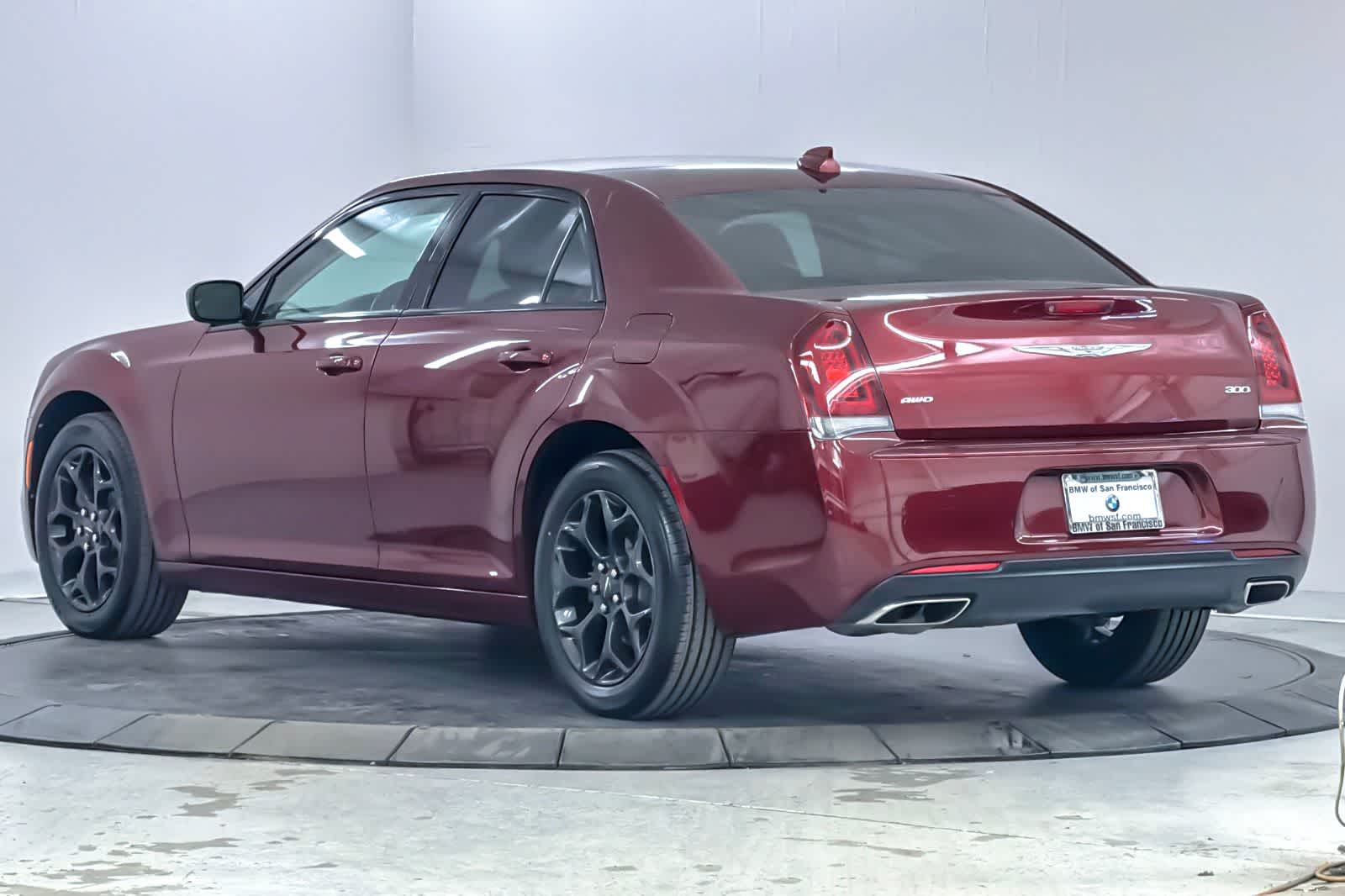 Thumbnail: 2019 Chrysler 300 - 6