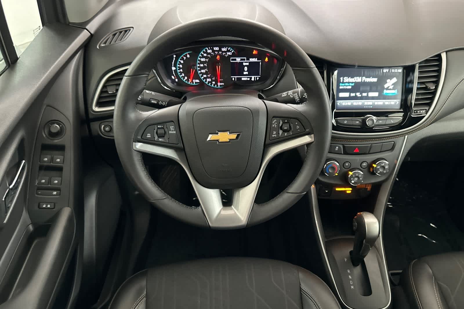 Thumbnail: 2017 Chevrolet Trax - 14