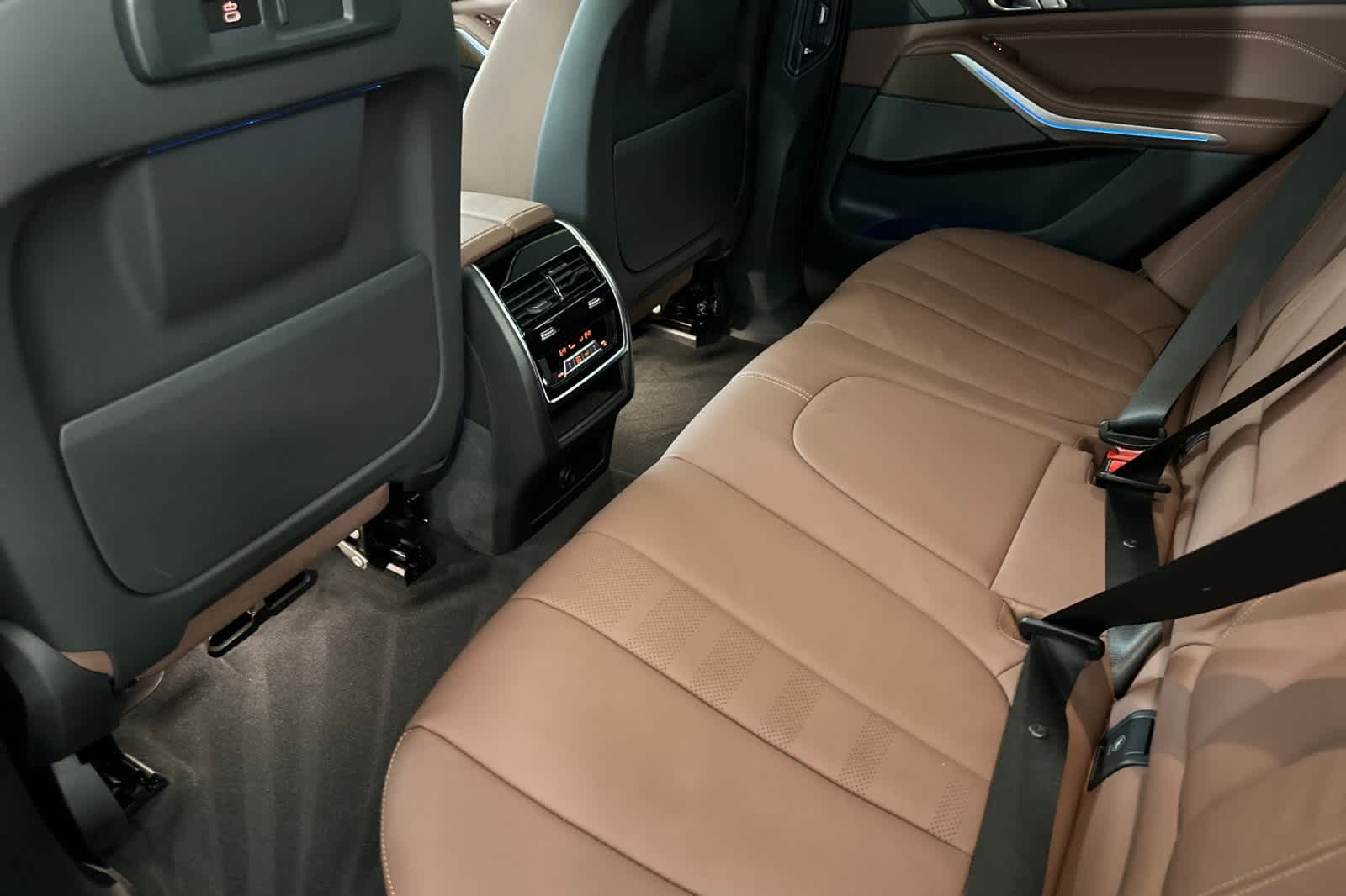 Thumbnail: 2021 BMW X5 - 4