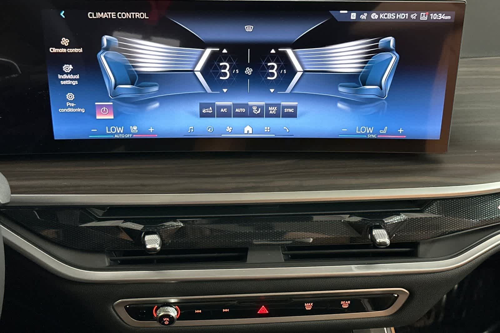 Thumbnail: 2026 BMW X5 - 21