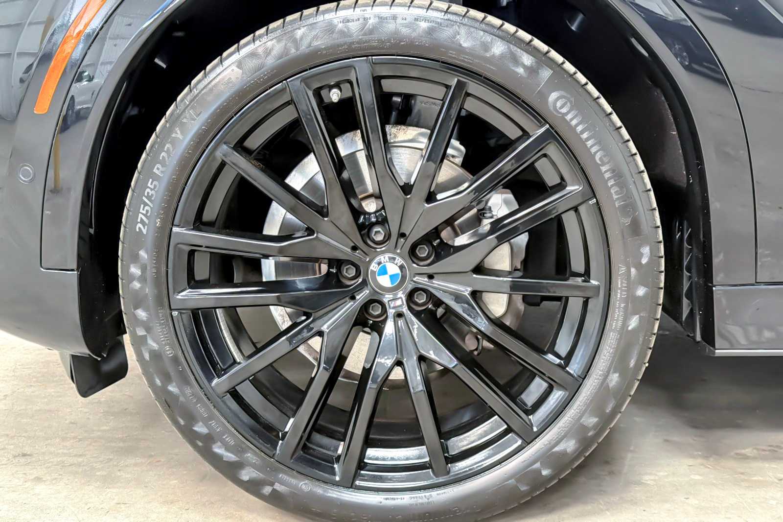 Thumbnail: 2023 BMW X6 - 27