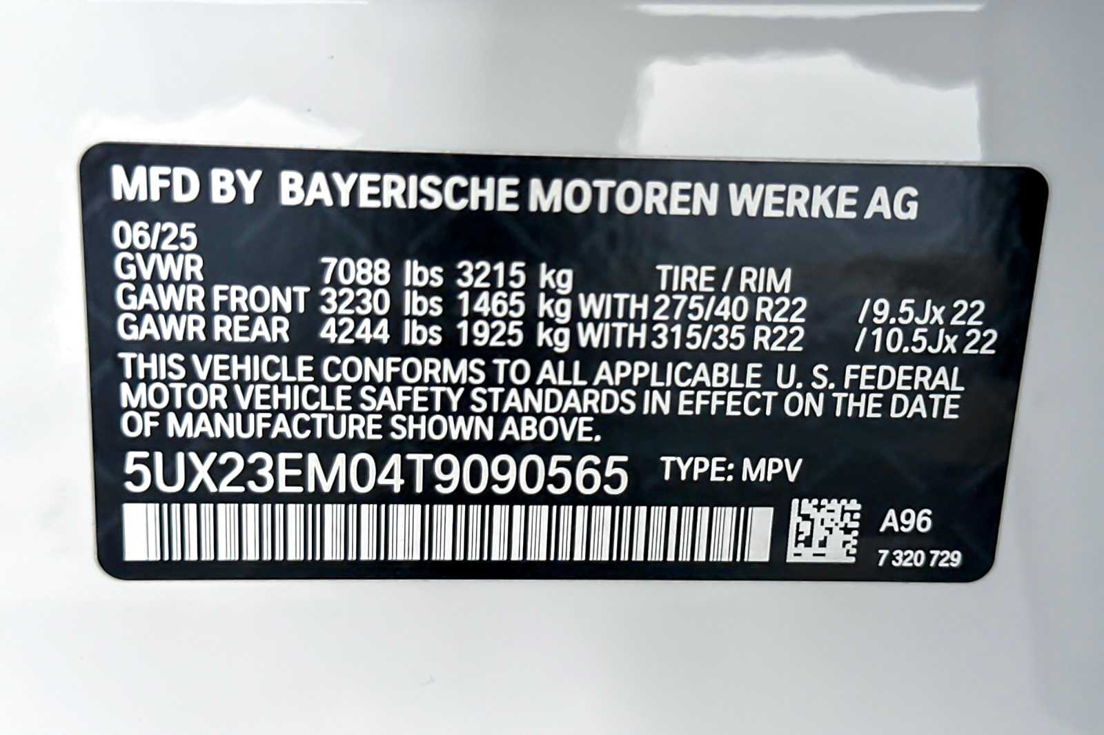 Thumbnail: 2026 BMW X7 - 27