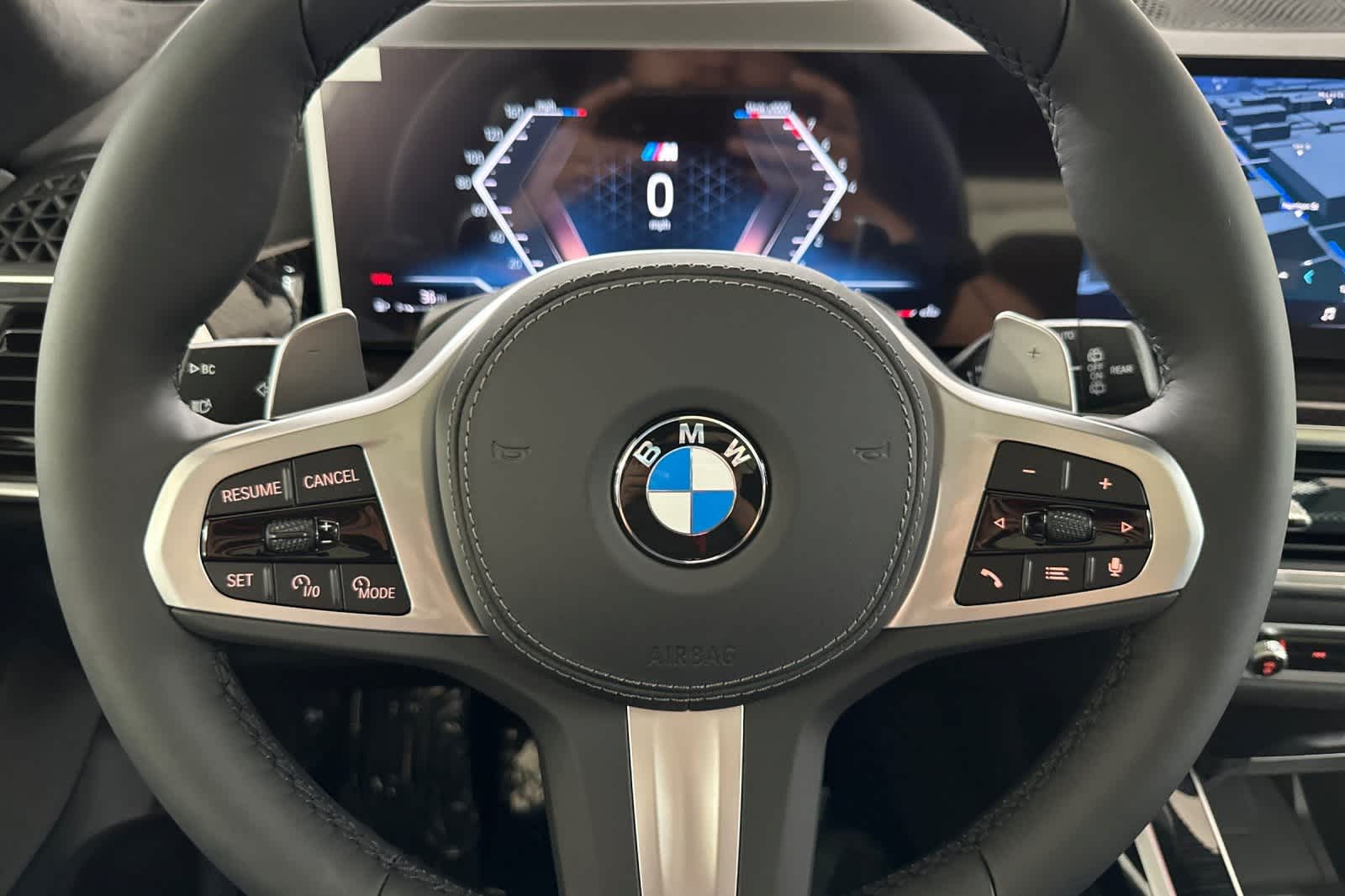 Thumbnail: 2026 BMW X7 - 24